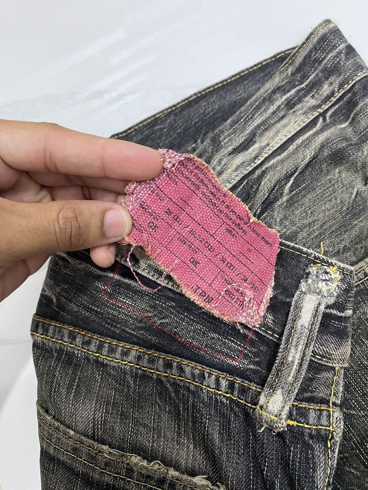 Japanese Brand RUSTY BAGGY EDWIN DISTRESSED DENIM UNDERCOVER STYLE DESIGN Size US 32 / EU 48 - 9 Thumbnail