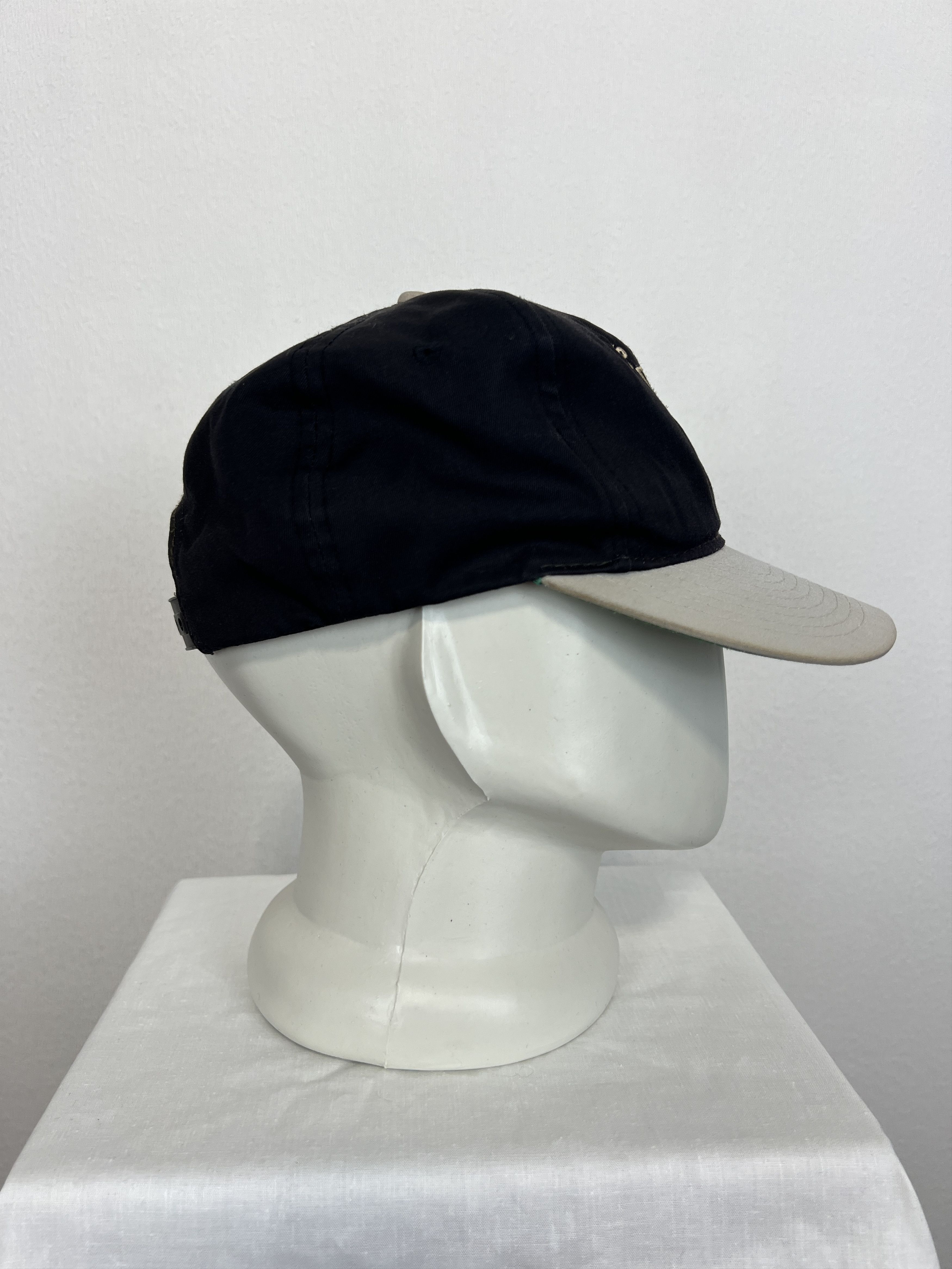 Vintage Vintage 90's Los Angeles Raiders Hat Cap Snapback Adult Size ONE SIZE - 3 Thumbnail