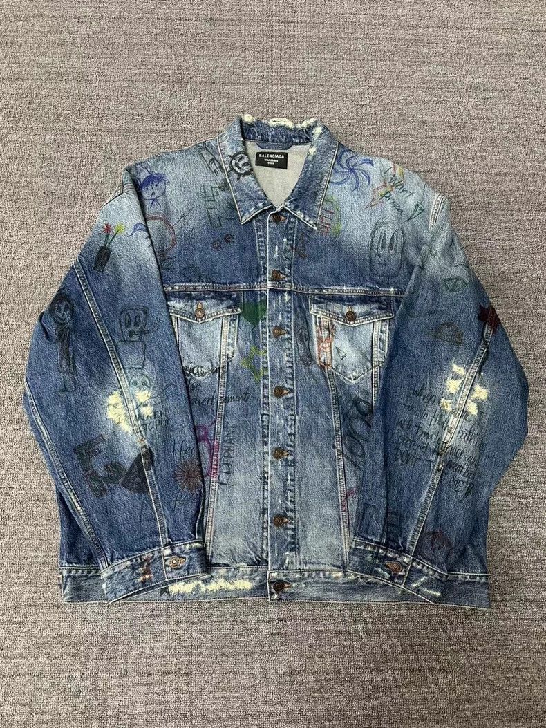 Balenciaga Balenciaga Graffiti destroyed denim jacket Size US M / EU 48-50 / 2 - 1 Thumbnail