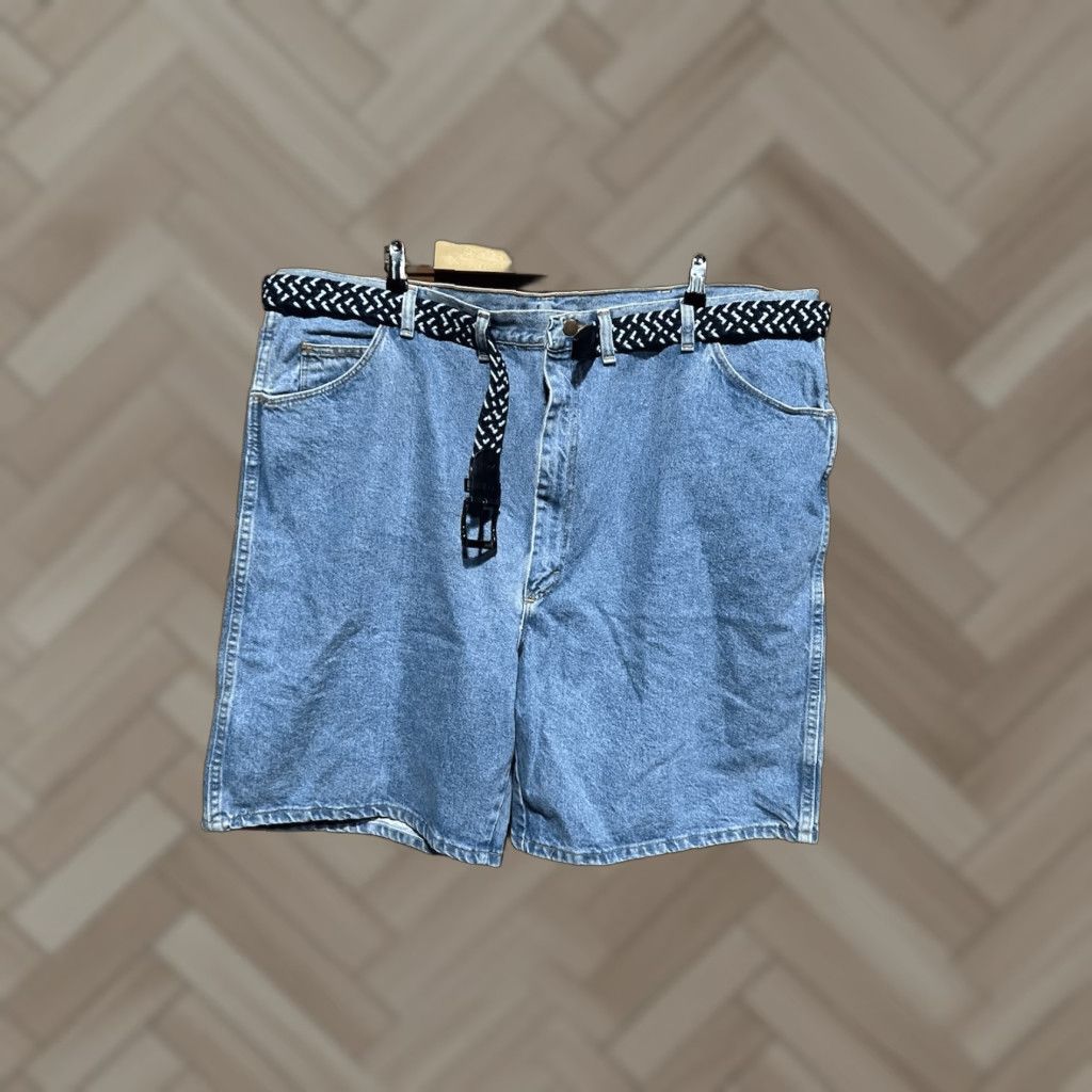 Wrangler VINTAGE Wrangler Mens Denim Jean Rugged Wear Shorts Size 48 NWT Blue 48 in Denim Mens Shorts Vintage Wrangler NWT Jeans Size US 32 / EU 48 - 1 Thumbnail