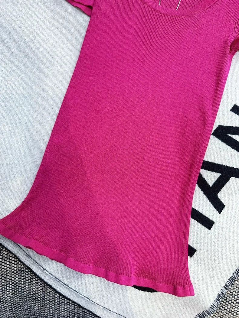 Chanel Chanel Pink Short Sleeve Knit Top Size M / US 6-8 / IT 42-44 - 3 Thumbnail
