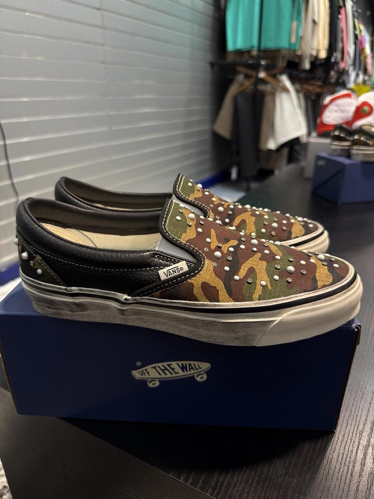 Vans VANS LX Slip On 98 'Pearlized Pack' Camouflage Canvas Size 9 Size US 9 / EU 42 - 2 Thumbnail