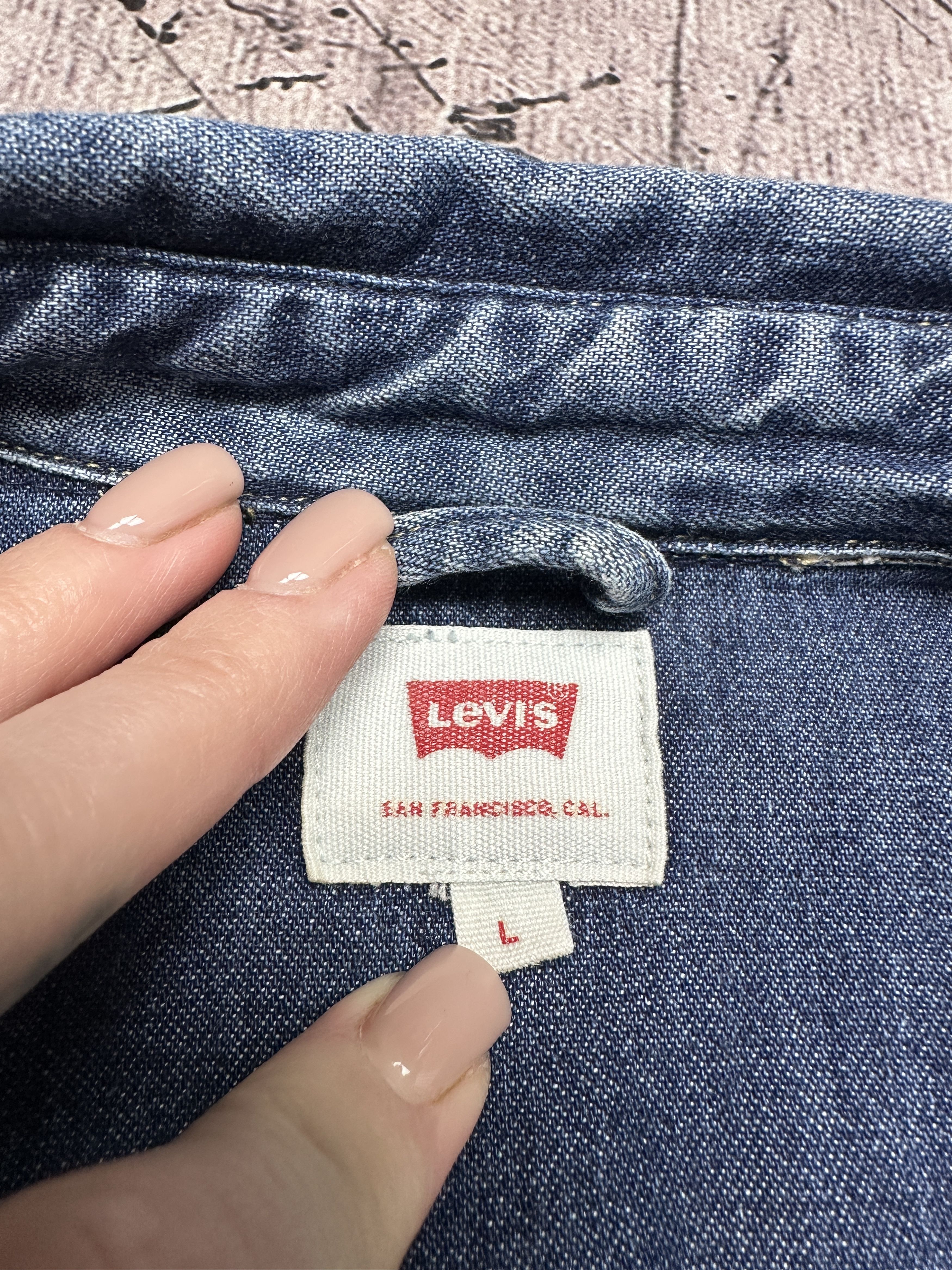 Levi's Levi's Vintage Mens Denim Shirt Size US L / EU 52-54 / 3 - 5 Thumbnail
