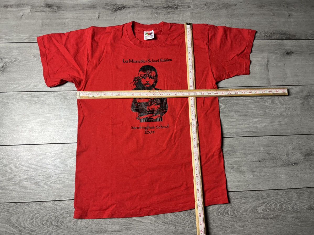 Band Tees Vintage Les Miserables Tee L Broadway Dance Movie Size US L / EU 52-54 / 3 - 5 Thumbnail