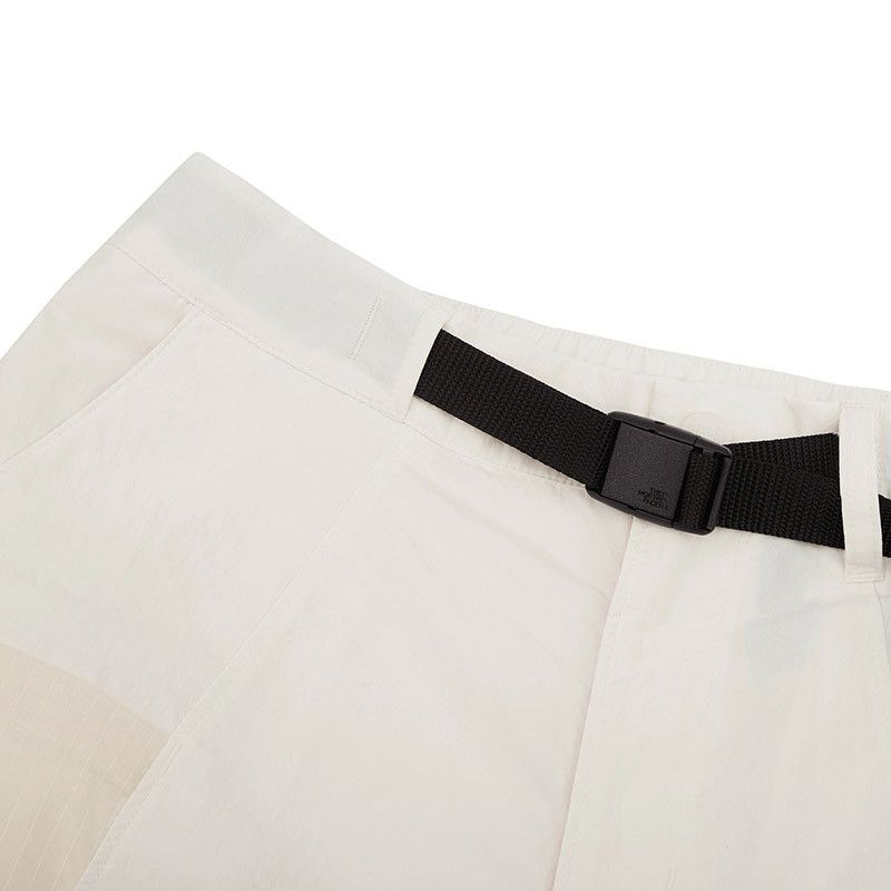 The North Face Urban Exploration FABRIC MIX POCKET UNISEX SHORTS Size US 32 / EU 48 - 13 Thumbnail