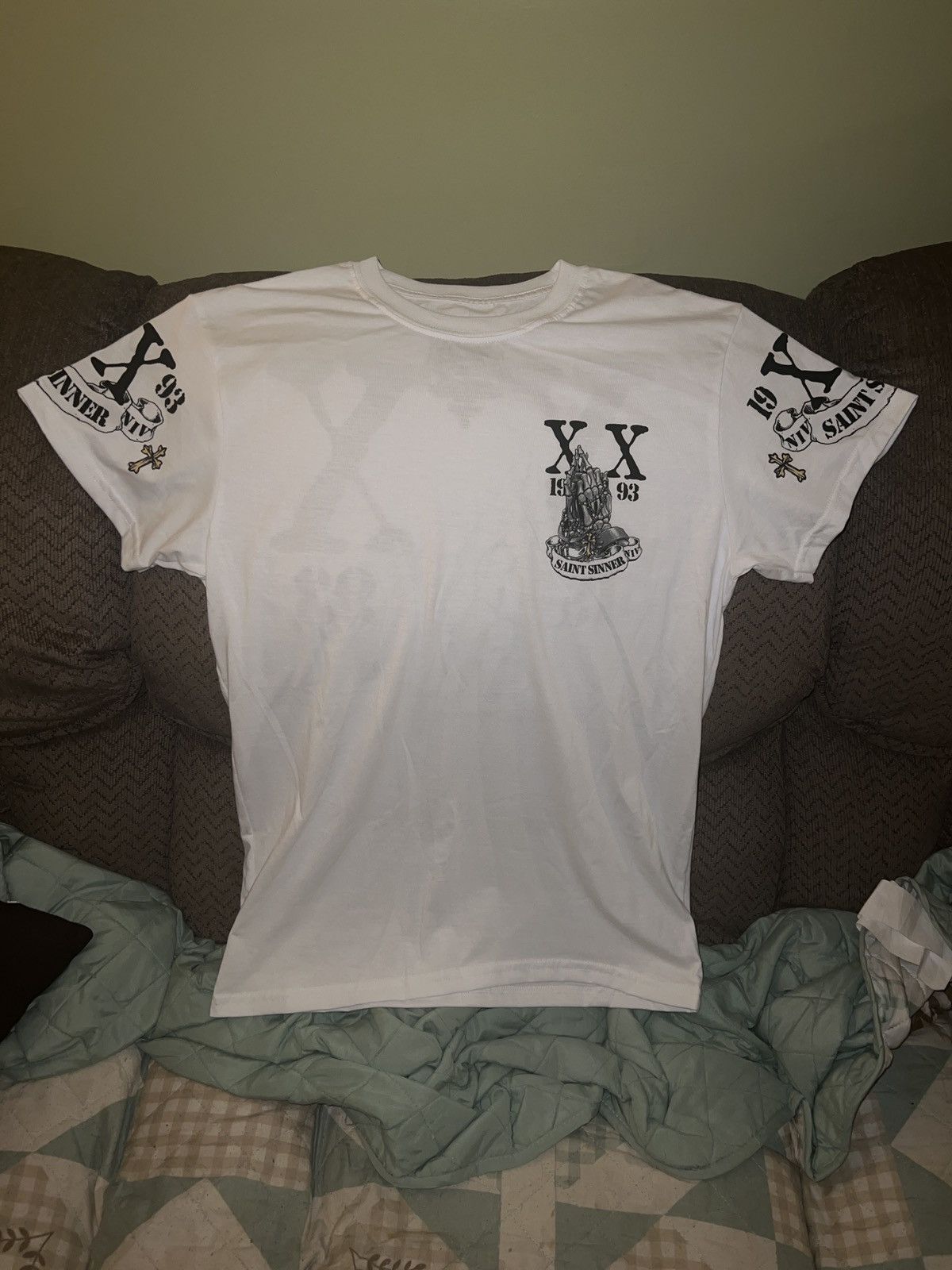 Hypebeast Fresh Laundry Saint Sinner Tee Size US M / EU 48-50 / 2 - 1 Thumbnail