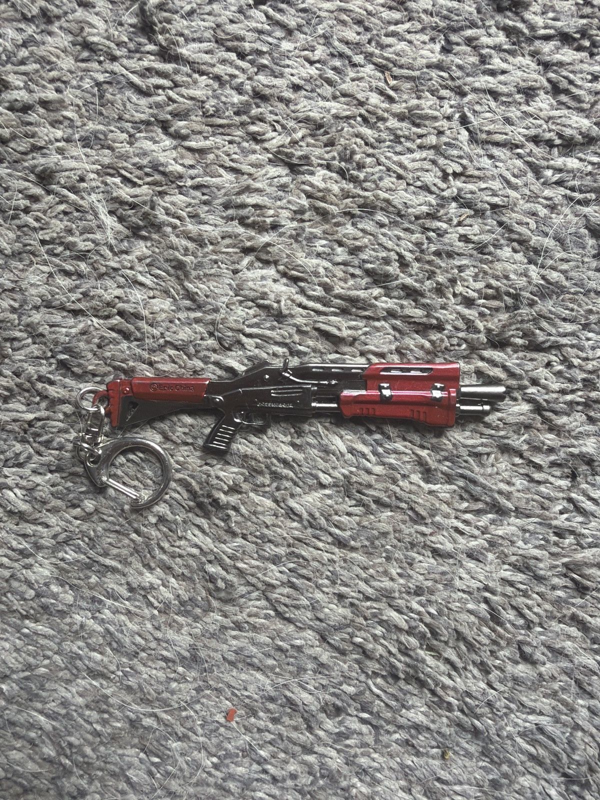 Hypebeast Epic China Fortnite Bossmerg-12 Die-Cast Keychain Size ONE SIZE - 2 Thumbnail