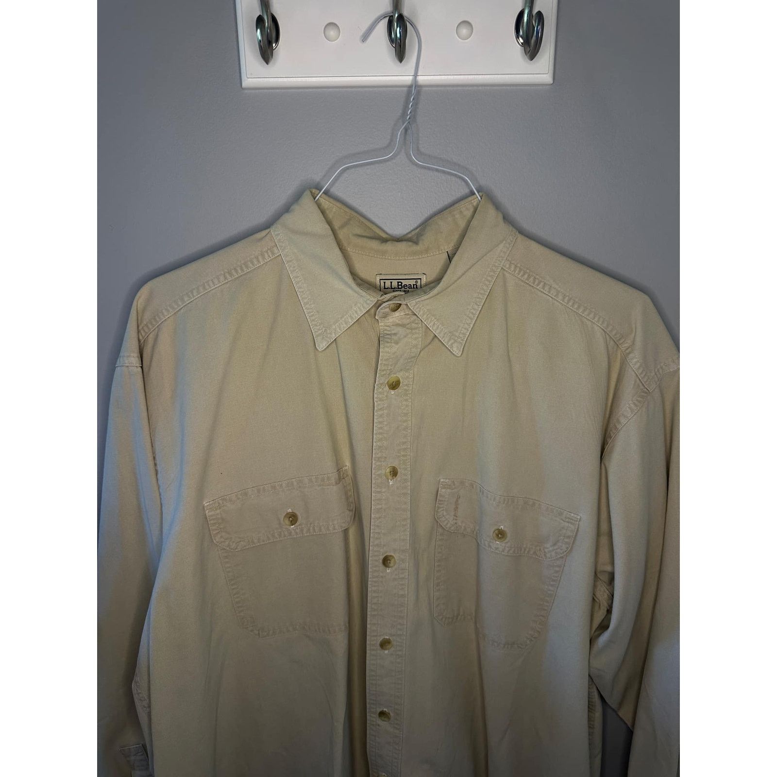 Other L.L.Bean 100% Cotton Long Sleeve Button-Up Shirt Beige L REG Size US L / EU 52-54 / 3 - 3 Thumbnail