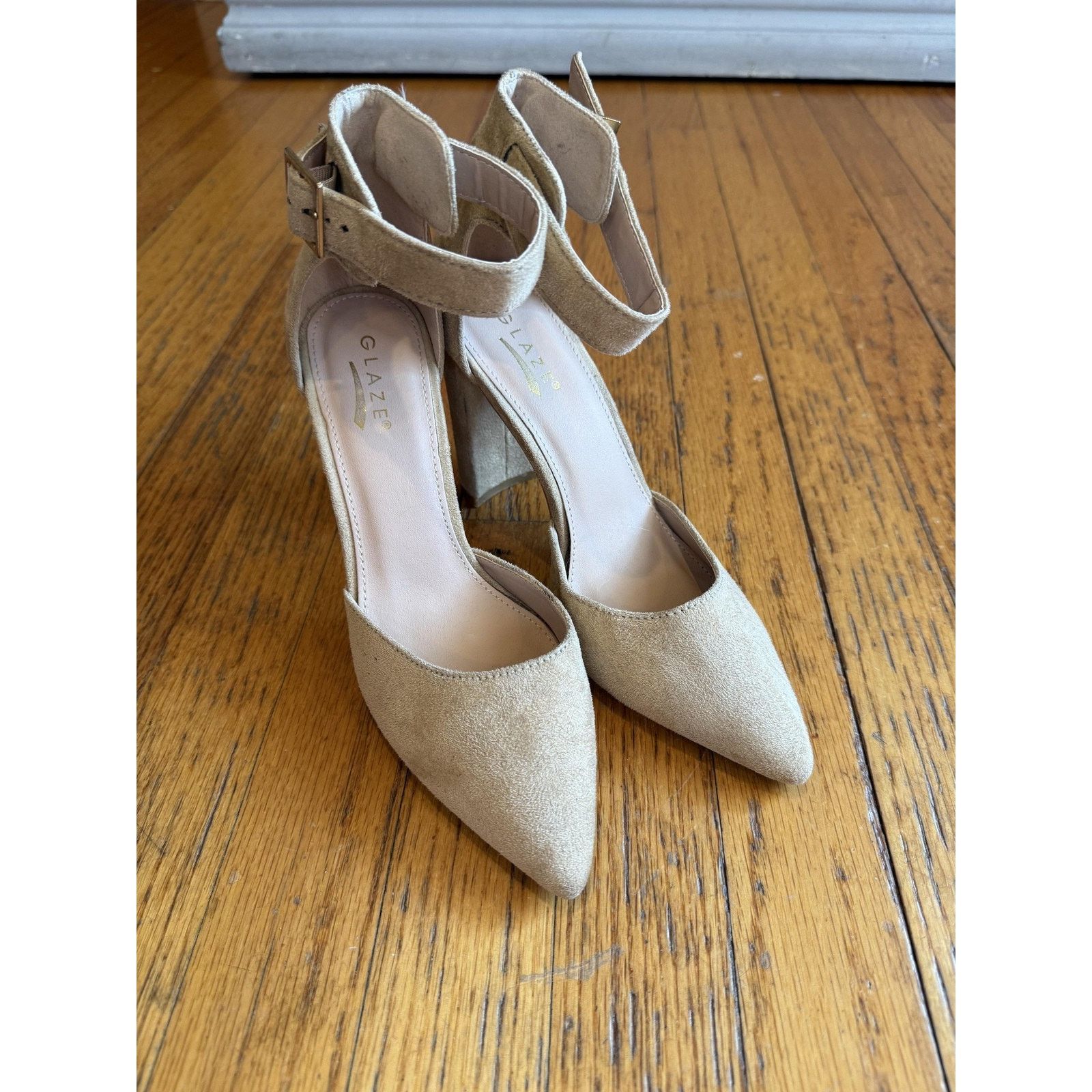 Other GLAZE Size 7.5 Beige Ankle Strap Heels Pumps Block Heel Size US 7.5 / IT 37.5 - 1 Thumbnail