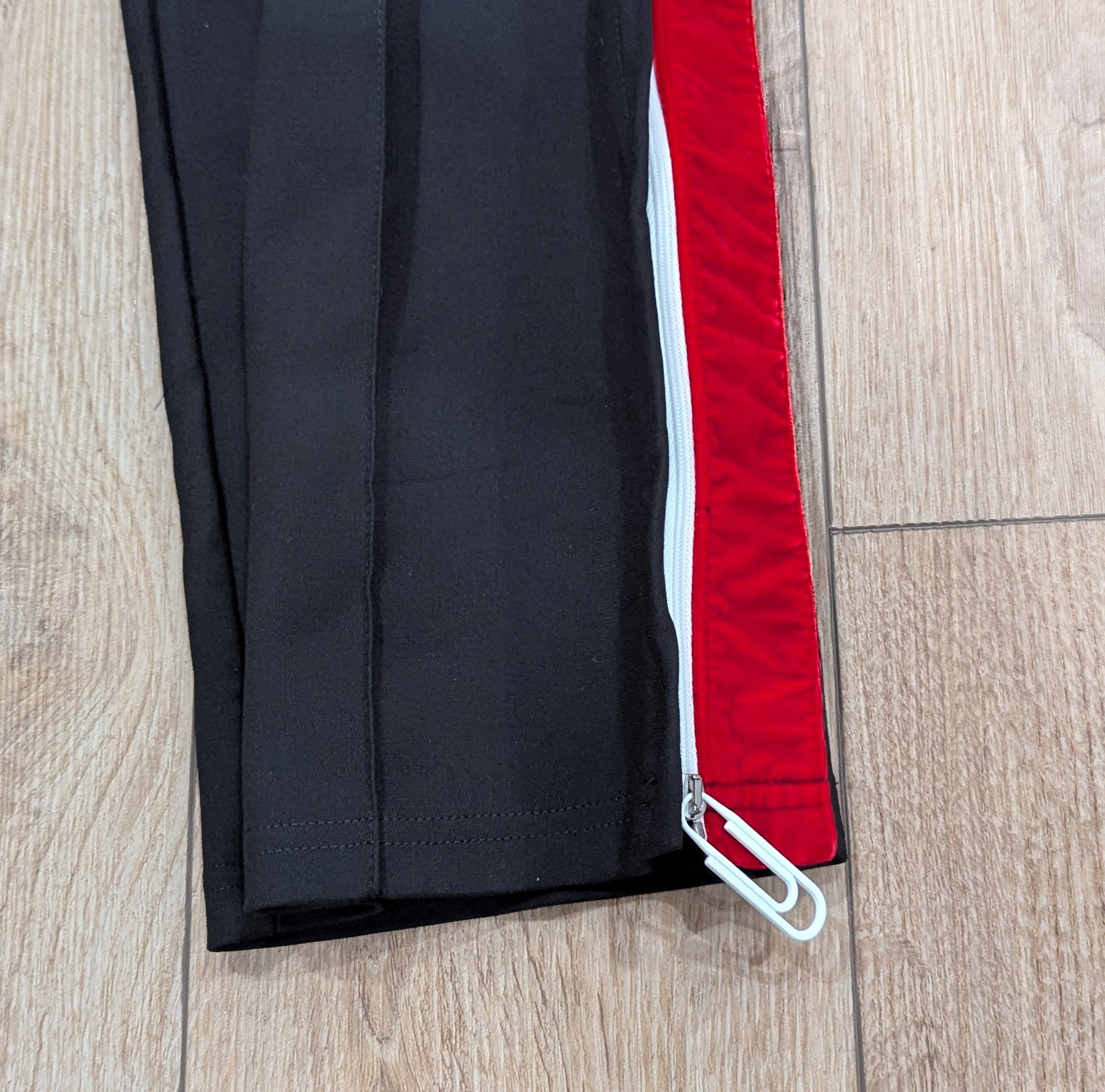 Off-White Off-White Side Taped Pintuck Pants Black/Red Small Size US 30 / EU 46 - 3 Thumbnail