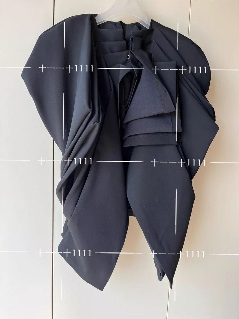 Comme des Garcons Comme Des Garcons Main line folding modeling three-dimensi Size S / US 4 / IT 40 - 6 Thumbnail