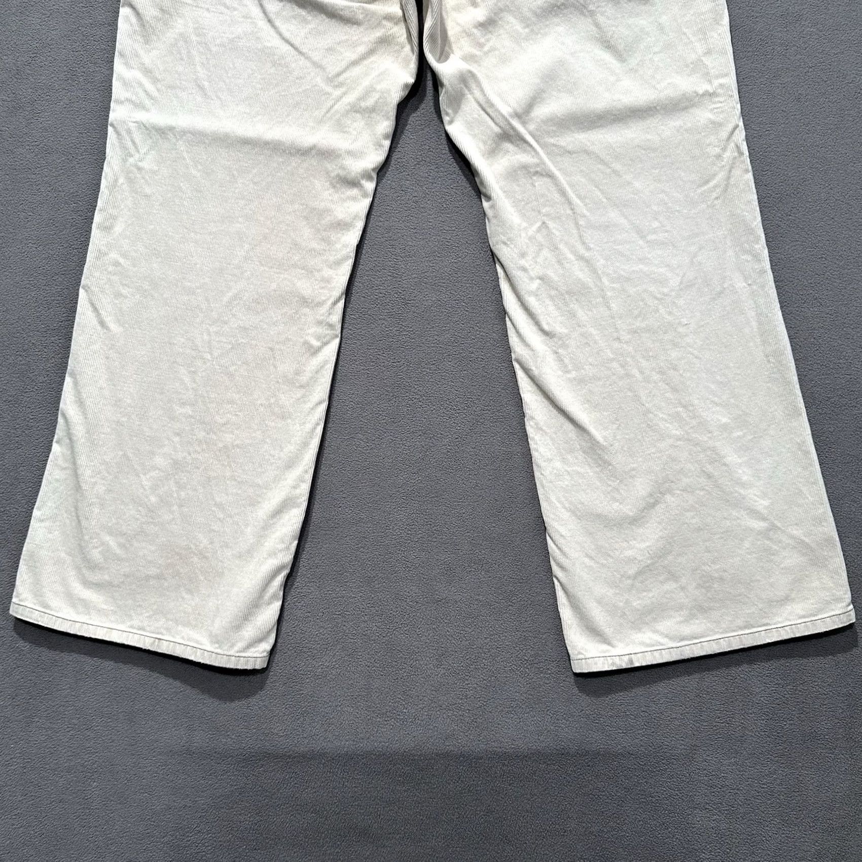 Vintage VINTAGE Aeropostale Pants Mens 38x30 Cream Corduroy Boot Wide Leg Y2K 90s Beige Size US 38 / EU 54 - 6 Thumbnail