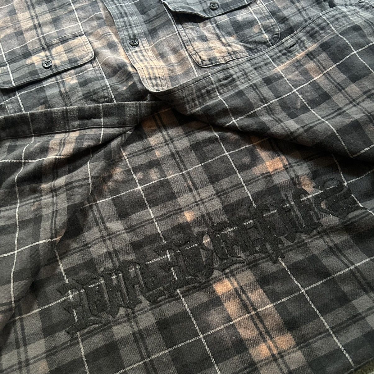 Supreme 1973 THE EXORCiST TARTAN PLAiD FLANNEL SHiRT ACiD WASH BLACK Size US L / EU 52-54 / 3 - 9 Thumbnail