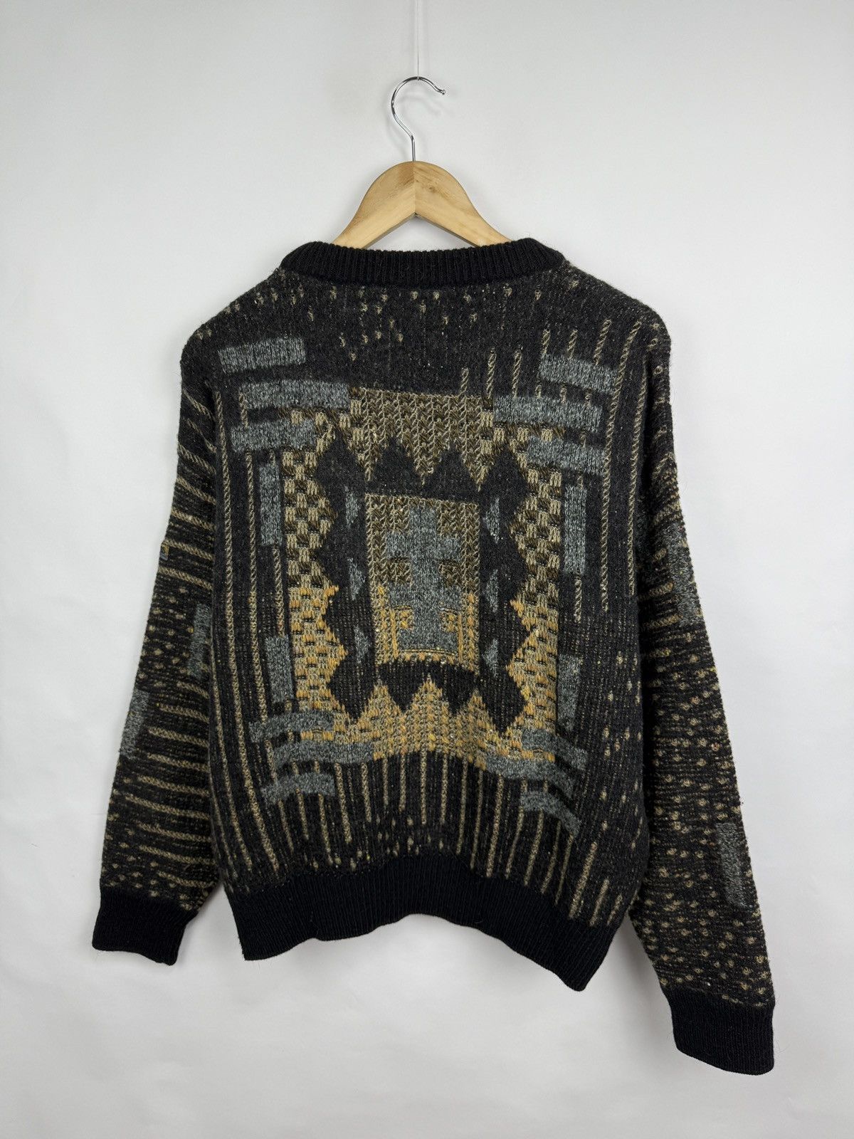 Hugo Boss 🇮🇹 Vintage 90s Hugo Boss Archive Knit Sweaters Made in Italy Size US M / EU 48-50 / 2 - 9 Thumbnail