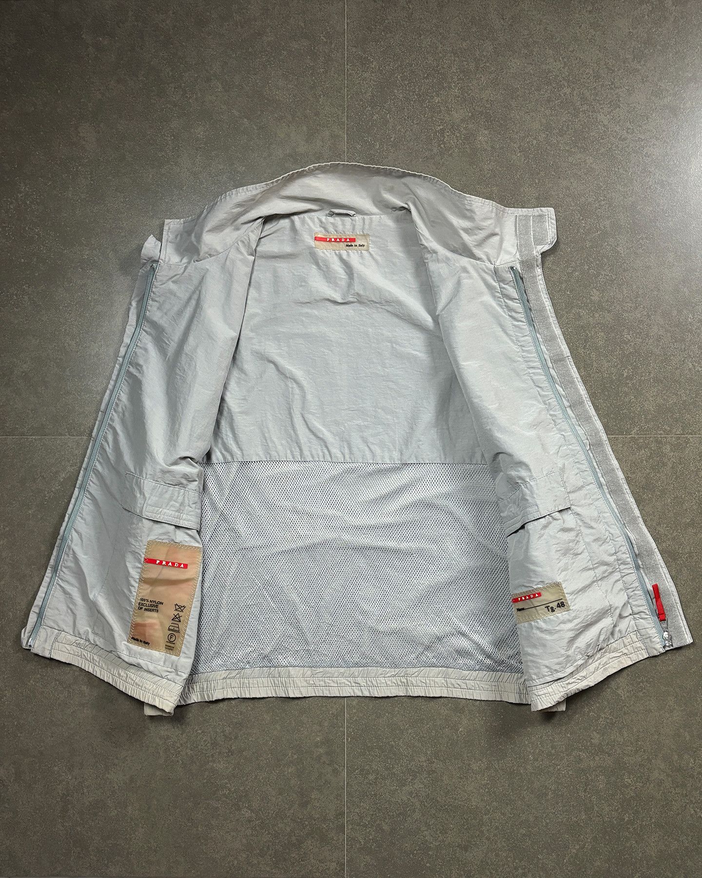 Prada Prada Challenge Technical Vest Vintage Size US L / EU 52-54 / 3 - 6 Thumbnail