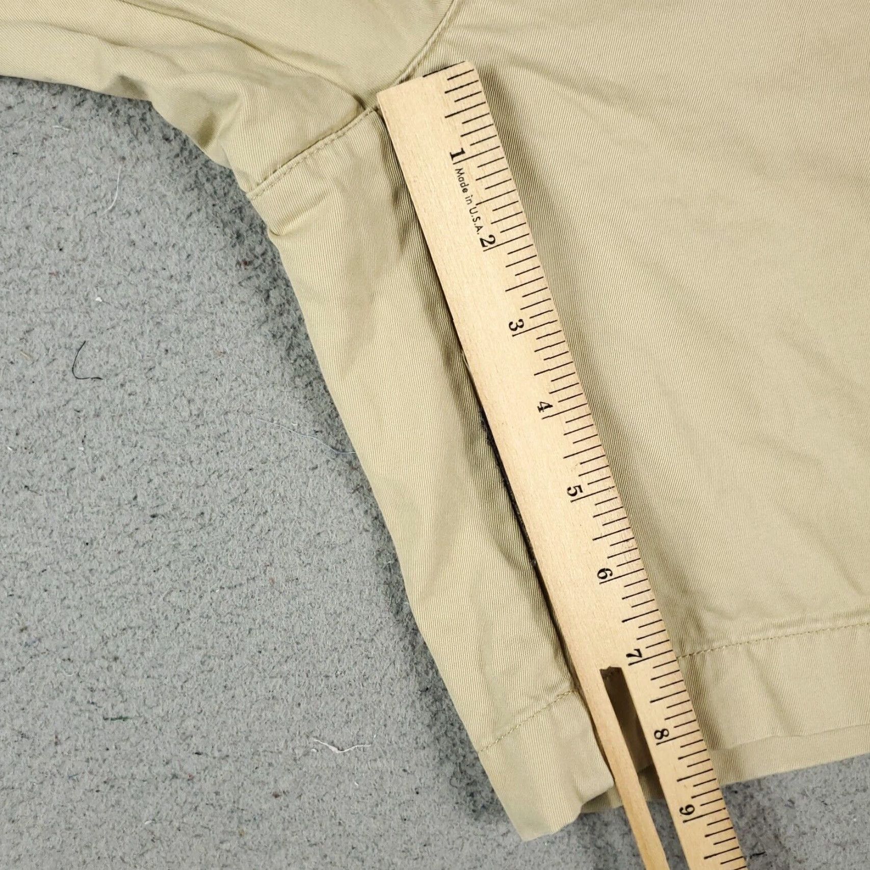Tommy Hilfiger VINTAGE Tommy Hilfiger Shorts Women's Size 32 Beige Casual Chino Flat Front Size 32" / US 10 / IT 46 - 6 Thumbnail