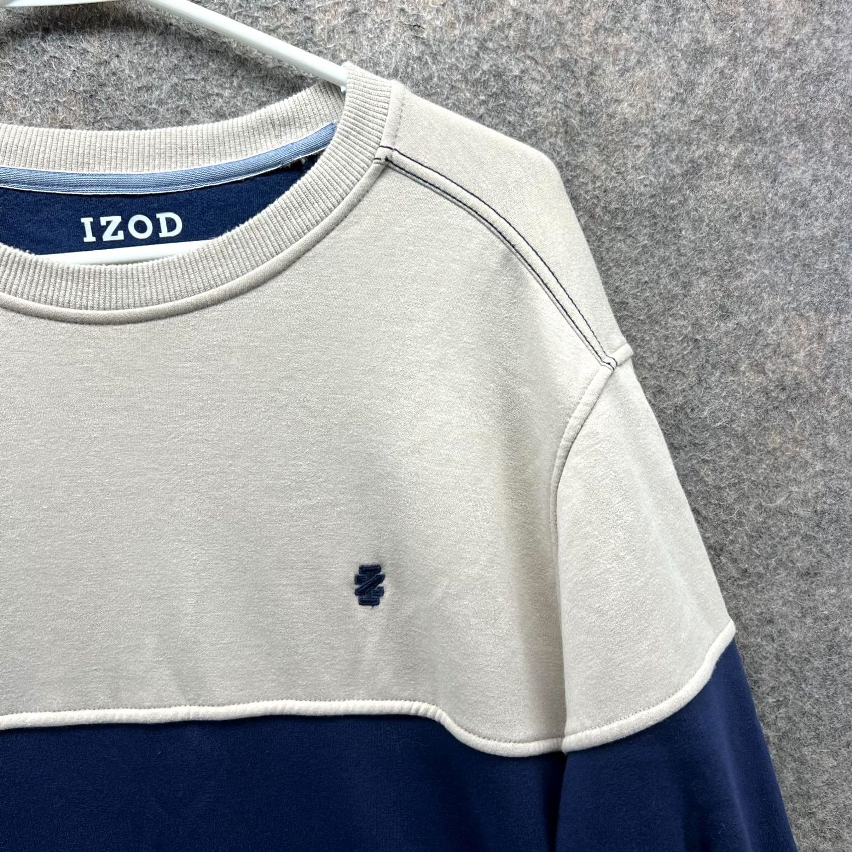 Izod VINTAGE IZOD Sweater Men Large Beige Blue Advantage Performance Stretch Pullover Fleece Size US L / EU 52-54 / 3 - 5 Thumbnail