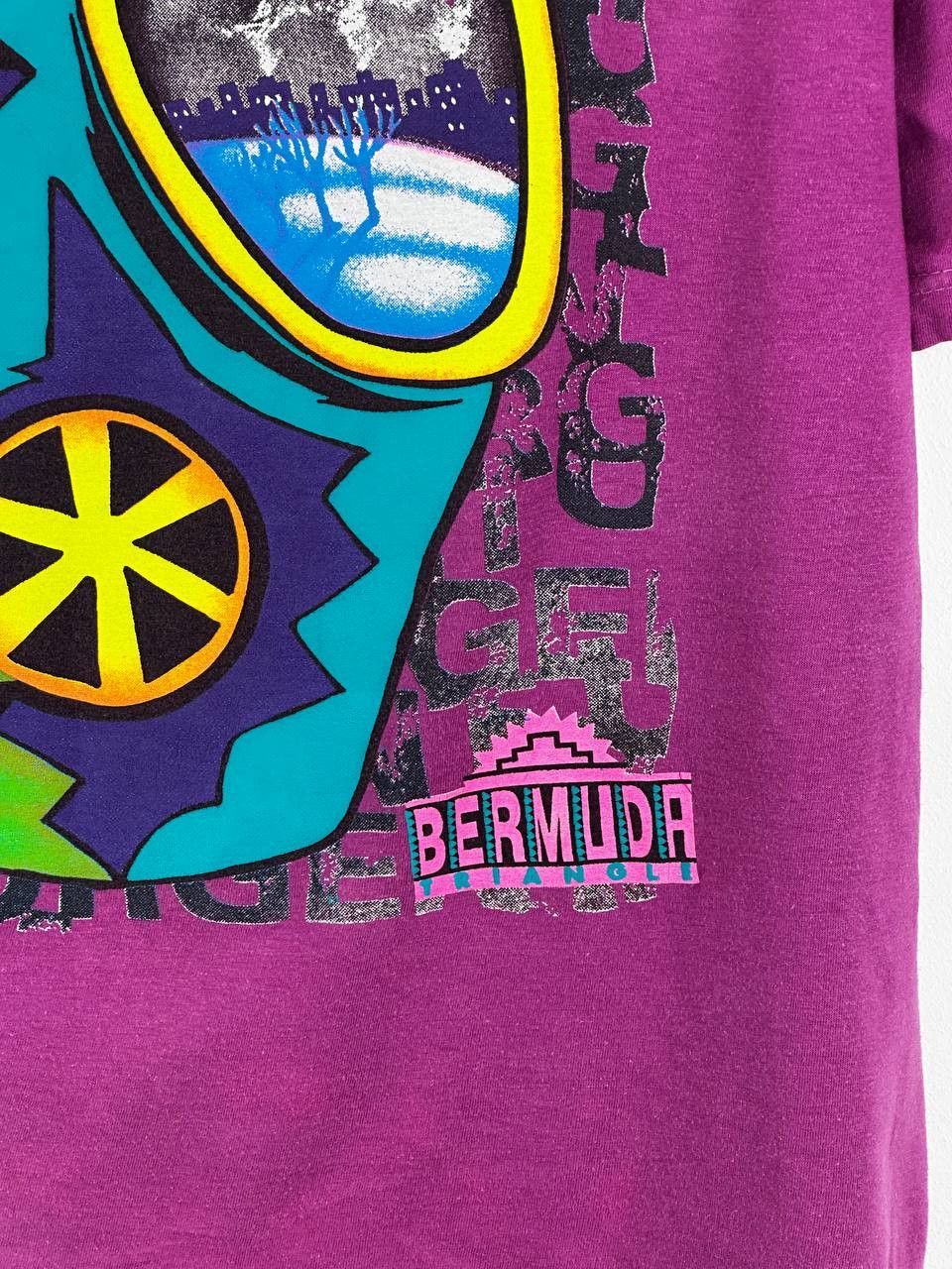 Band Tees × Vintage Vintage Bermuda Triangle Toxic Attack Band T Shirt Size US L / EU 52-54 / 3 - 4 Thumbnail