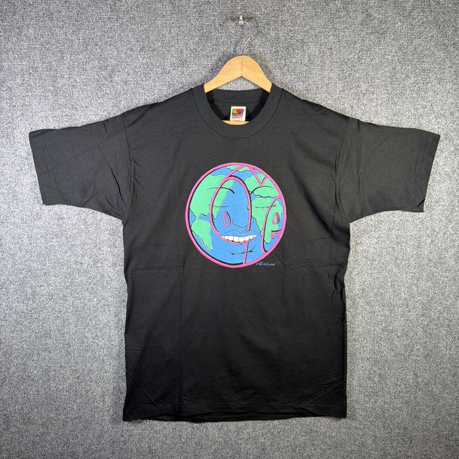 Fruit Of The Loom Vintage Earth Shirt Mens Large 90s Planet Love Art Abstract Size US L / EU 52-54 / 3 - 3 Thumbnail