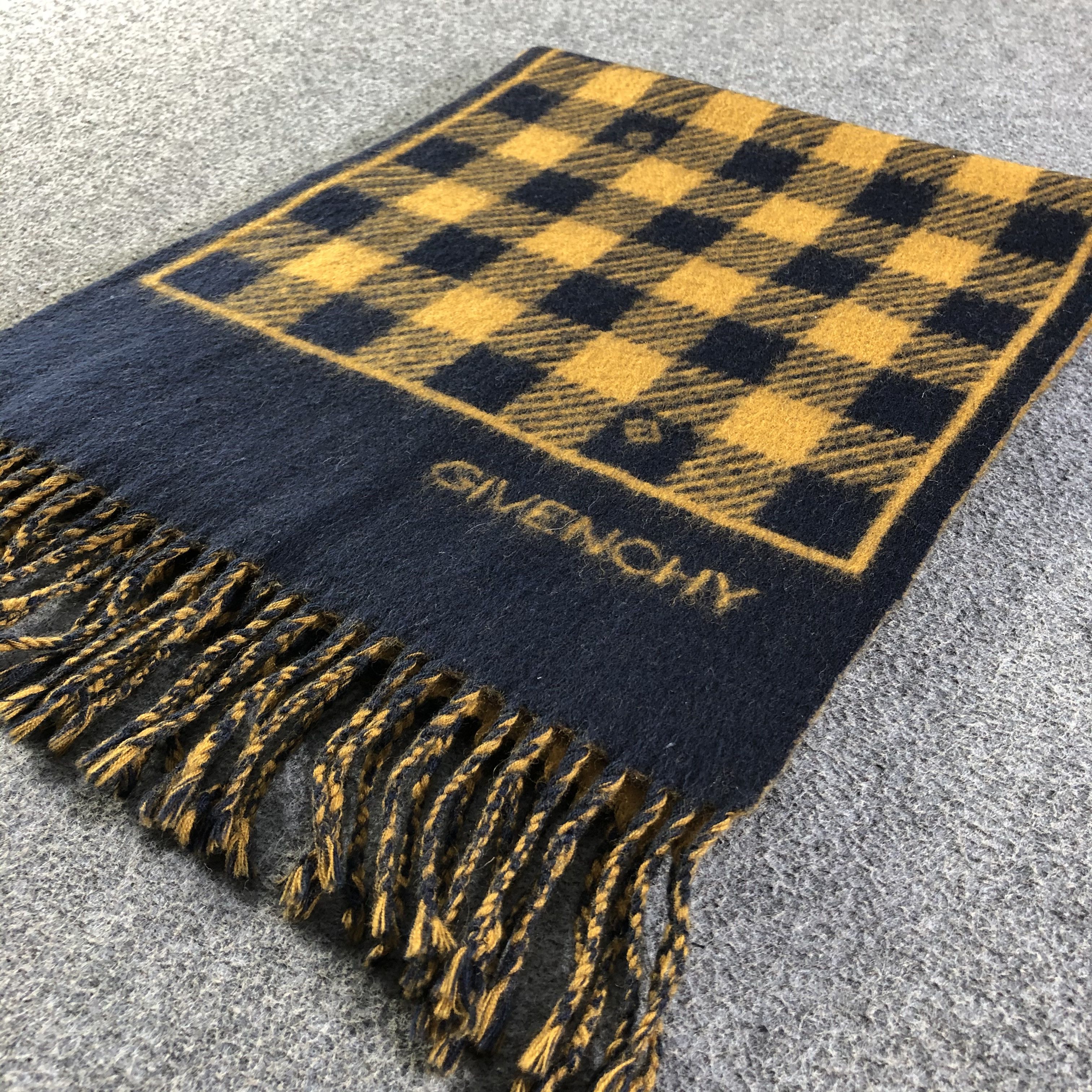 Vintage Givenchy Wool Scarf / Muffler / Neckwear Size ONE SIZE - 3 Thumbnail