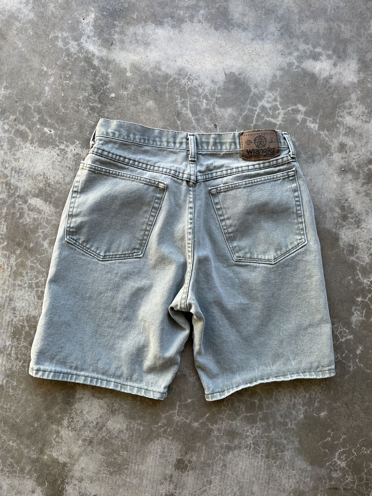 Vintage × Wrangler Vintage 90’s Wrangler Sage Green Denim Shorts Size US 30 / EU 46 - 2 Thumbnail