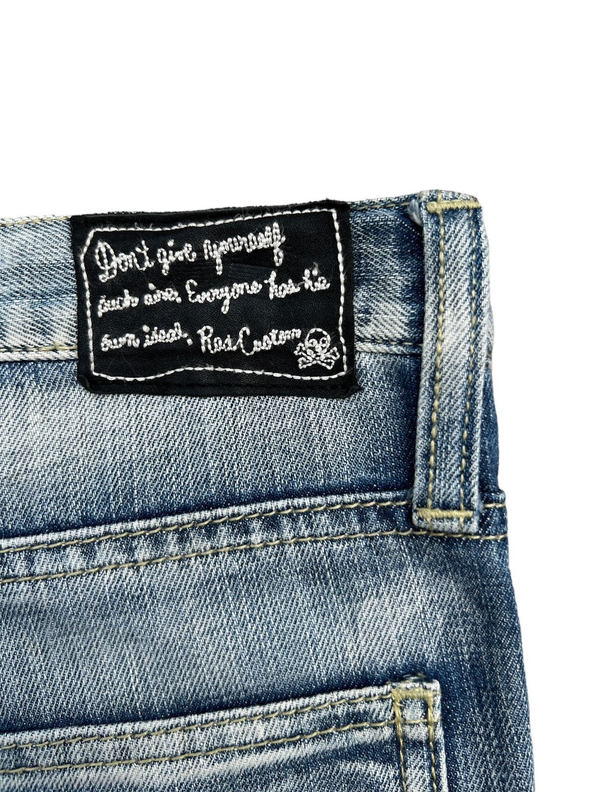 Japanese Brand RadCustom Limited Edition Skull Distressed Patch Jeans 28x31 Size 28" / US 6 / IT 42 - 8 Thumbnail