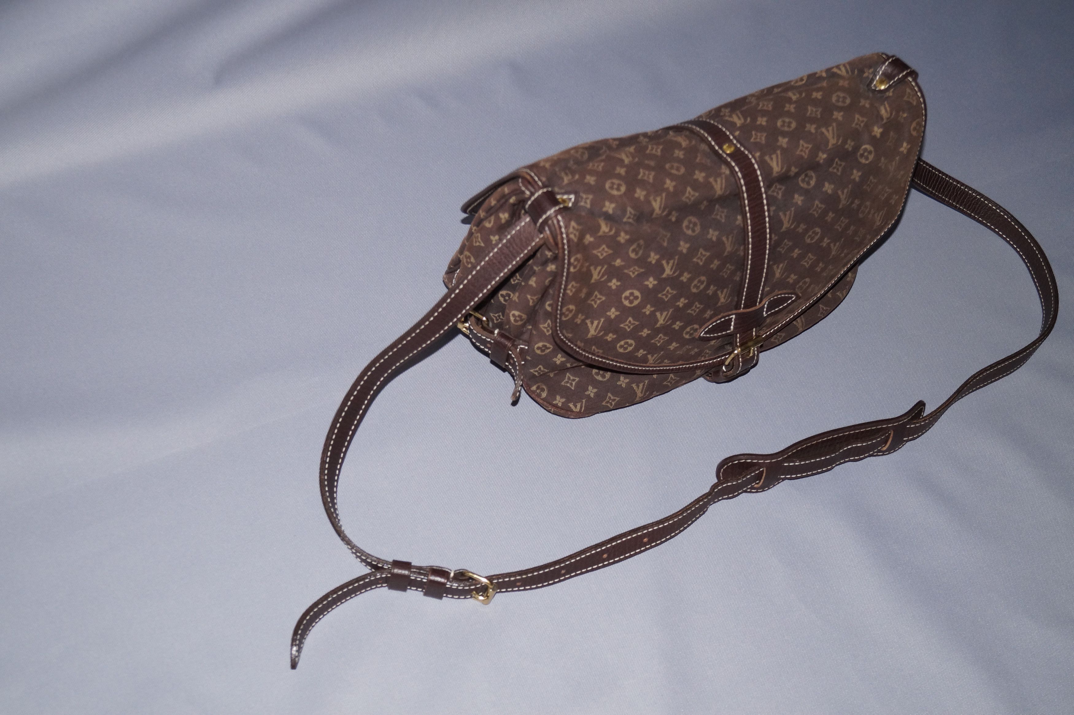 Louis Vuitton Louis Vuitton Saumur shoulder bag Monogram canvas Size ONE SIZE - 4 Thumbnail