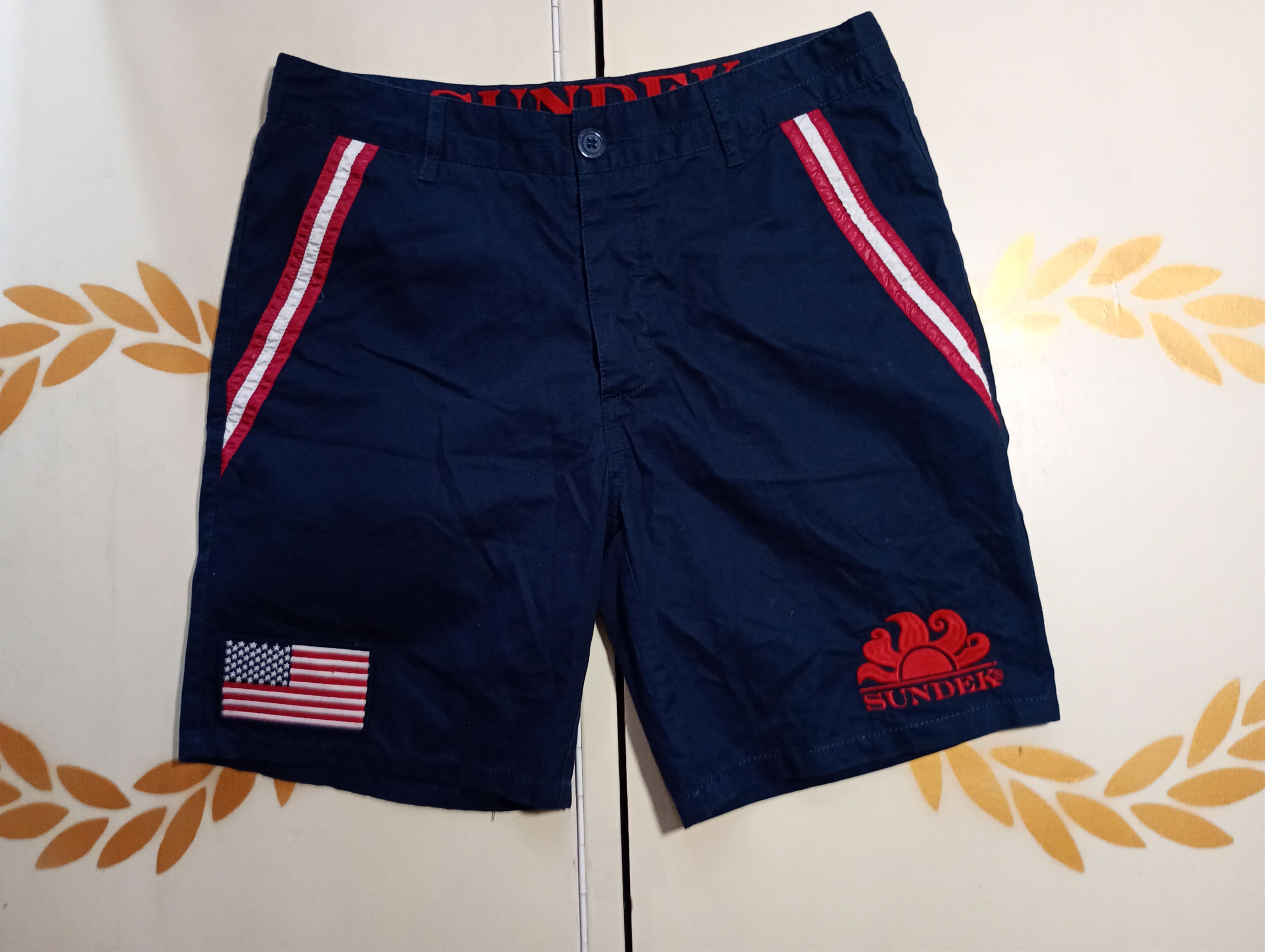 Sundek Sundek Patch Flag USA Chino Shorts size 30 Size US 30 / EU 46 - 2 Thumbnail