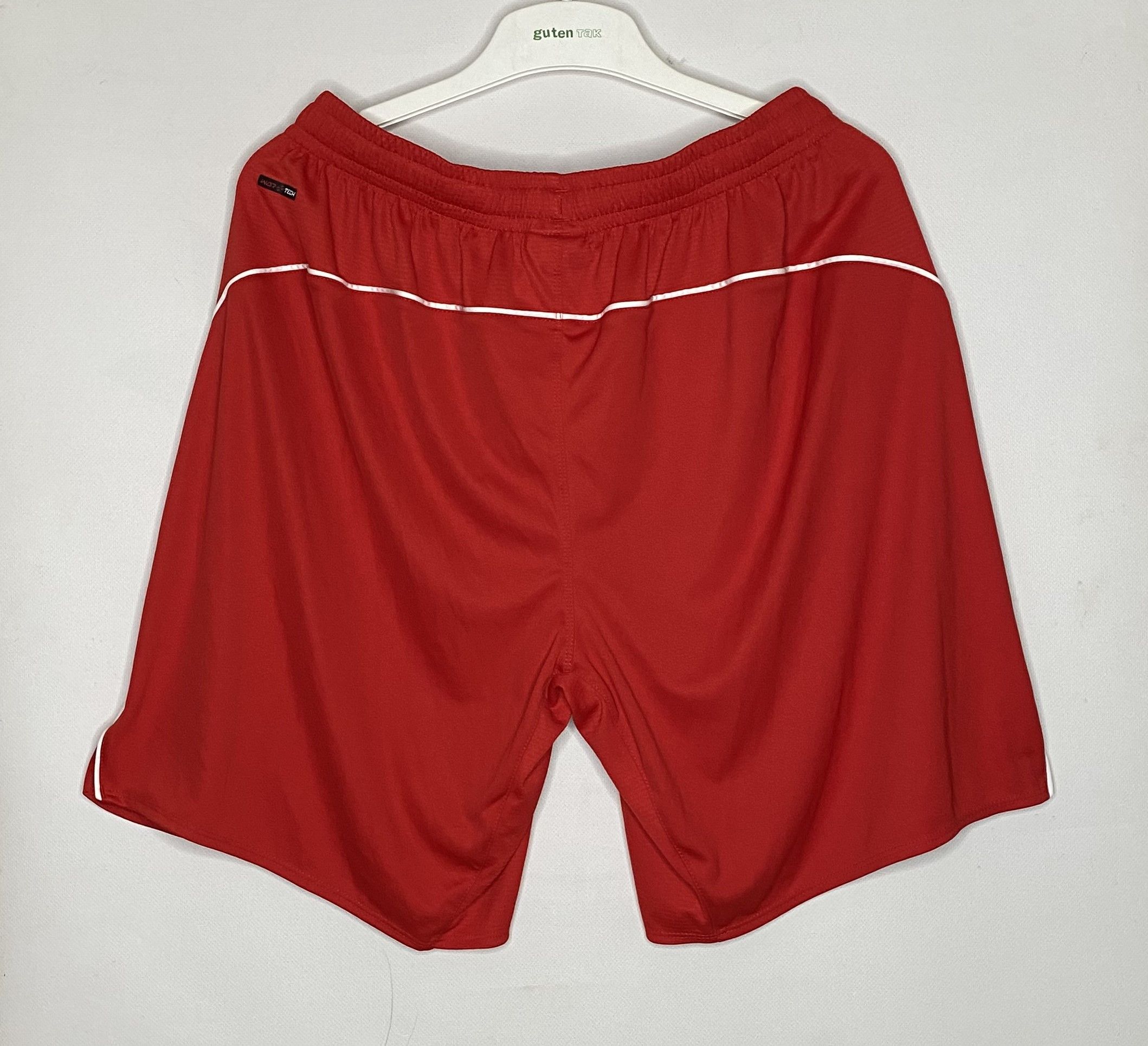Warrior LIVERPOOL 2014 2015 HOME FOOTBALL SOCCER SHORTS WARRIOR Size US 36 / EU 52 - 2 Thumbnail