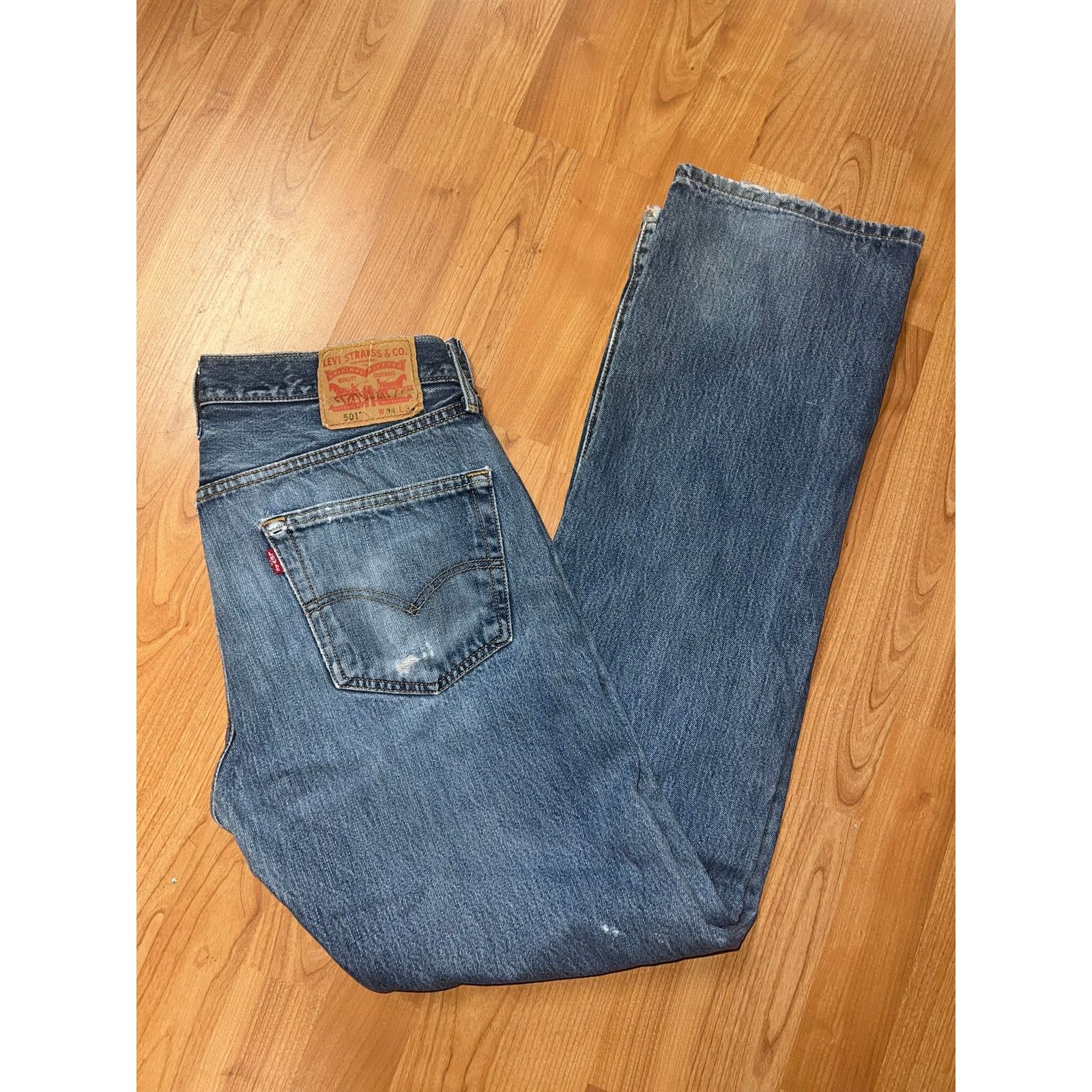 Levi's Y2K Levi Levi's 501 Blue Denim Jeans Bottoms Rip Torn 34x34 Size US 34 / EU 50 - 1 Thumbnail