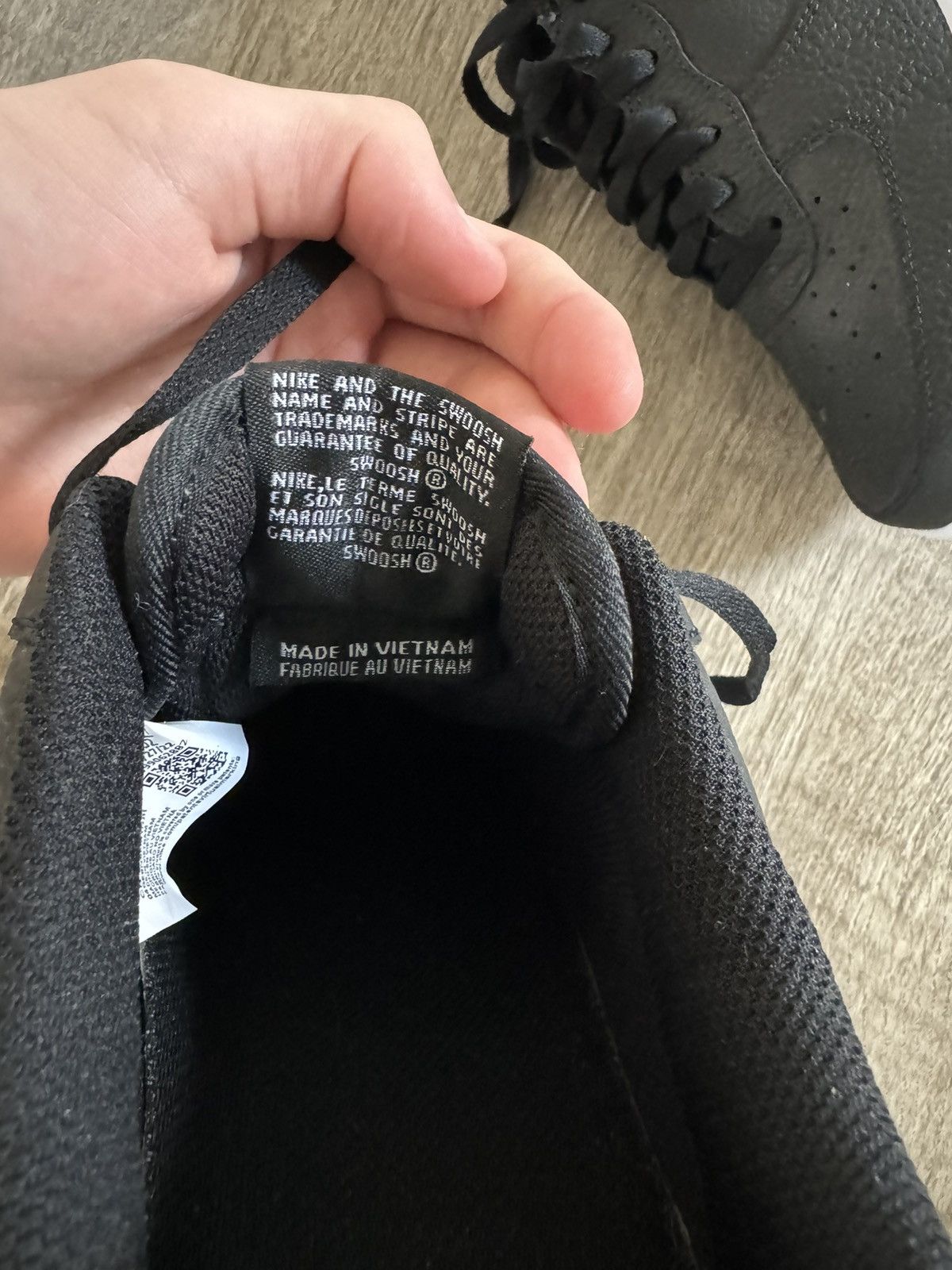 Nike Air Force Ones Black/White Size US 10.5 / EU 43-44 - 4 Thumbnail