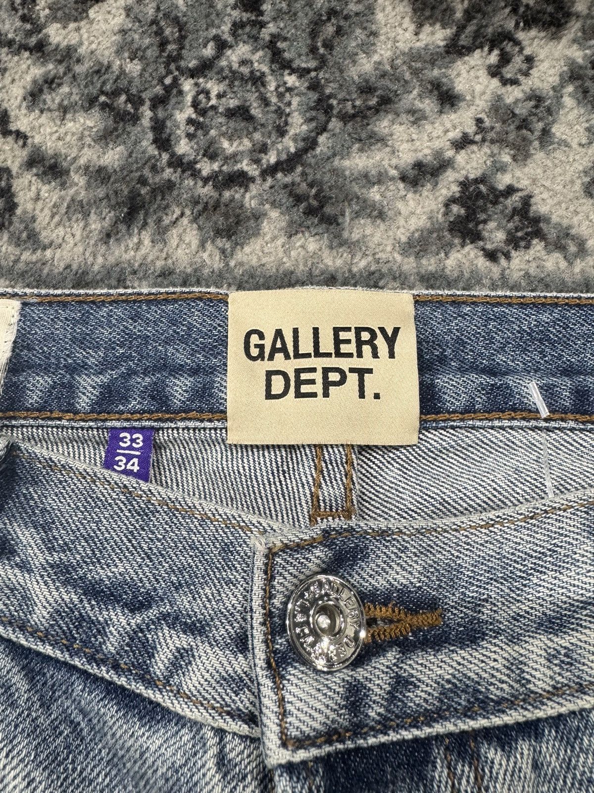 Gallery Dept. Gallery Dept. Flared Distressed Leather Paneled Denim Size US 33 - 4 Thumbnail