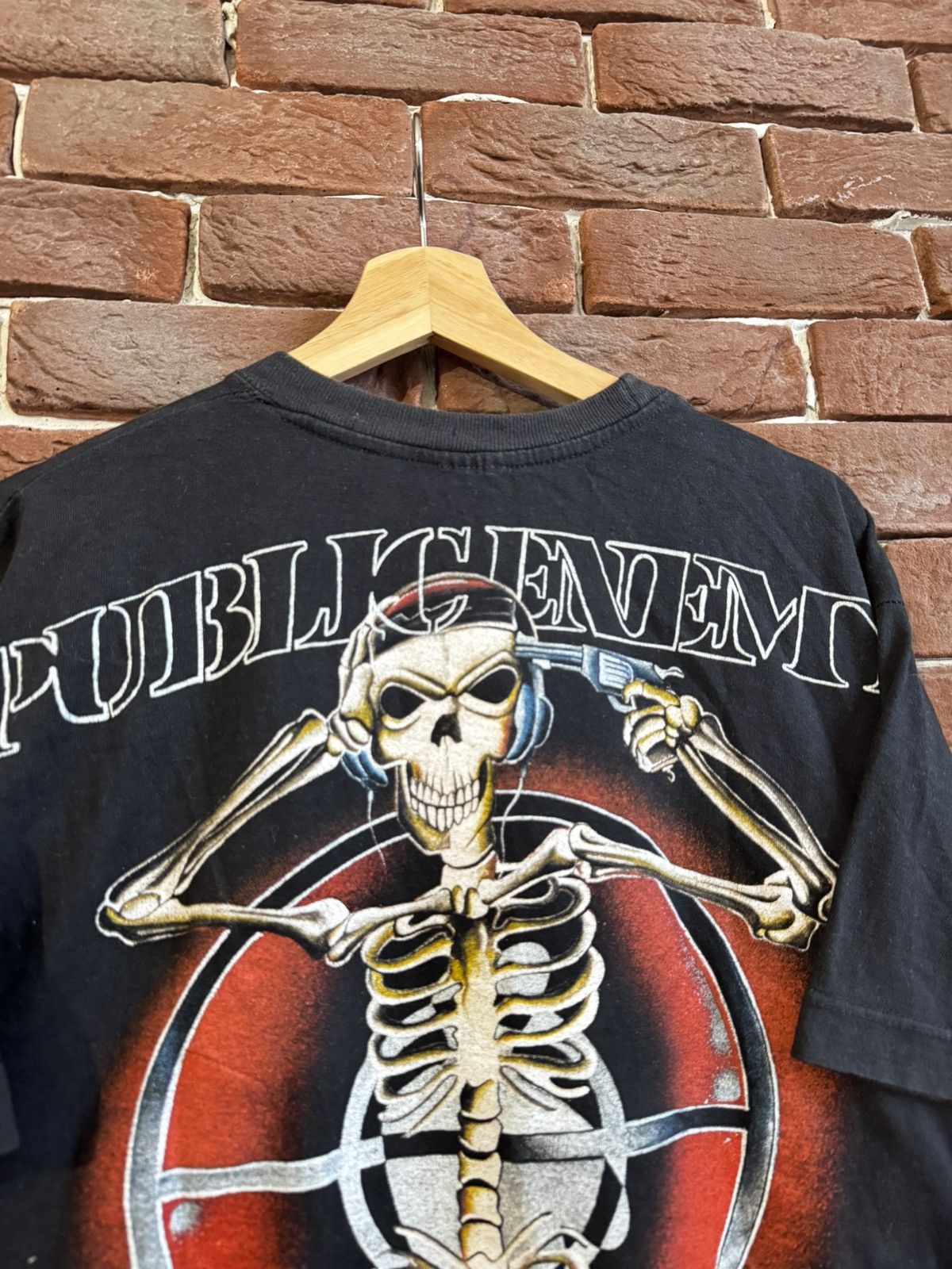 Rap Tees Vintage 90s Public Enemy Rap Band Tee Skull Grail Black Rare Size US L / EU 52-54 / 3 - 9 Thumbnail