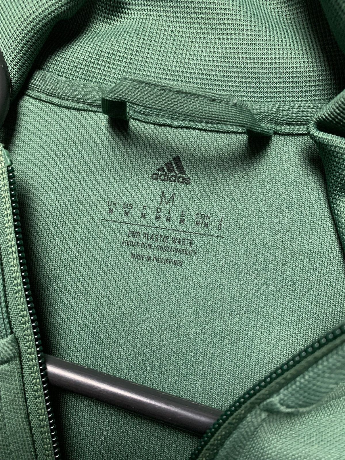 Adidas × Vintage Adidas Celtic green soccer jacket size M striped Size US M / EU 48-50 / 2 - 3 Thumbnail