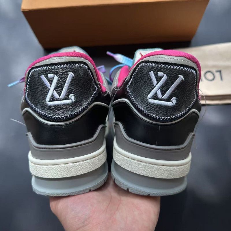 Louis Vuitton Louis Vuitton Stylish Low-Top Trainers -2508 Size US 9.5 / IT 39.5 - 3 Thumbnail