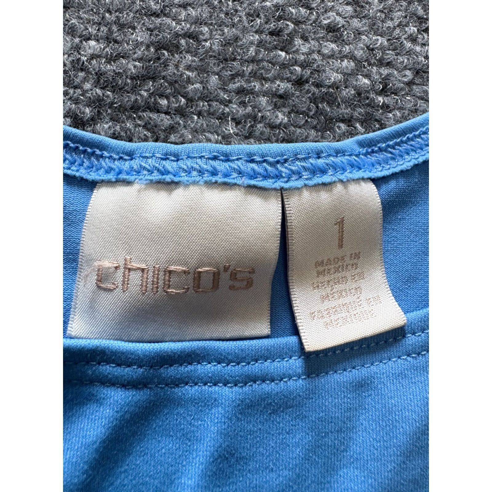 Vintage Chico's Tank Top Womens Size 1 Blue Sleeveless Shirt Size XS / US 0-2 / IT 36-38 - 2 Thumbnail