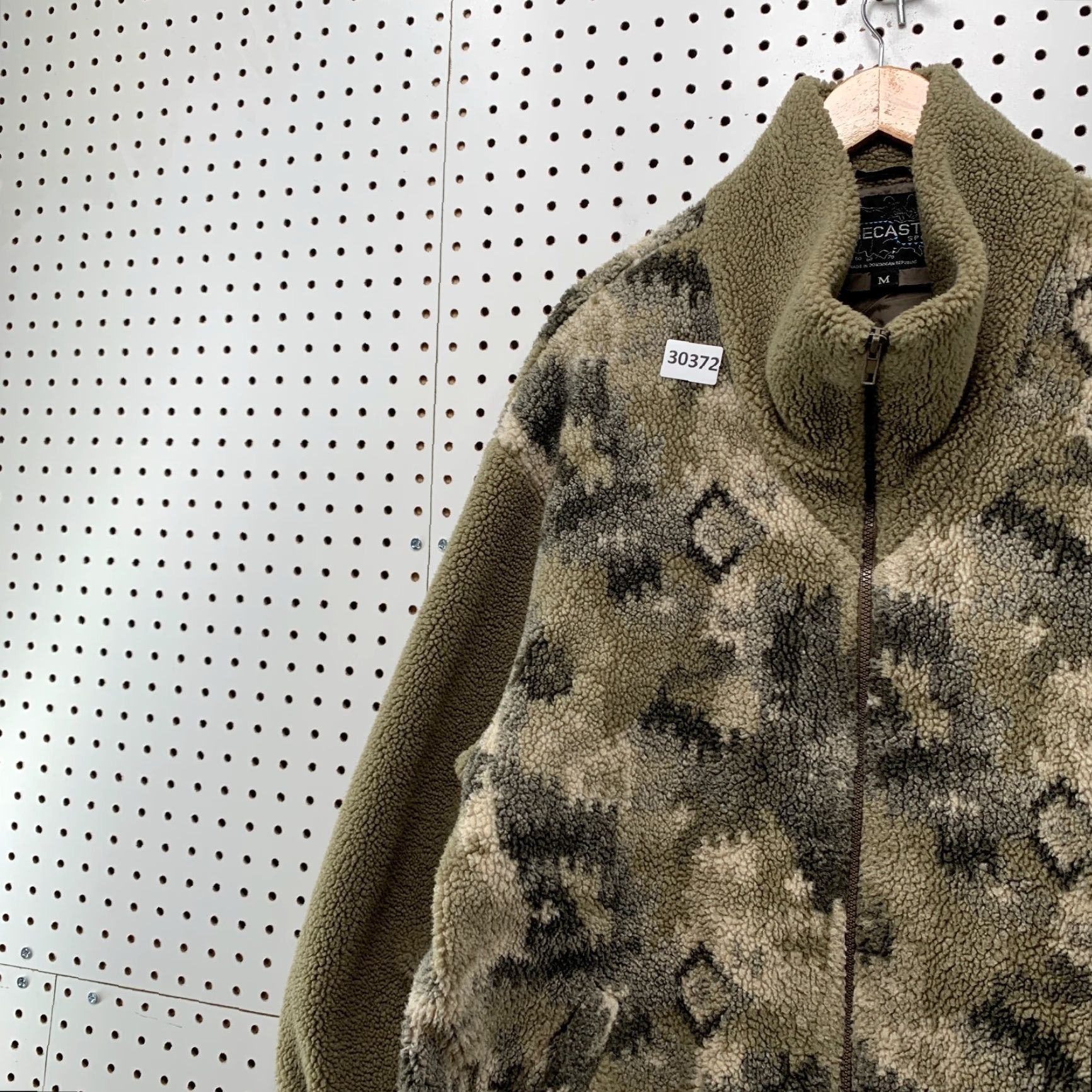 Vintage VINTAGE Forecaster Jacket Mens M Aztec Deep Pile Sherpa Bomber Geometric Brown Warm 90s Mens Size US M / EU 48-50 / 2 - 7 Thumbnail