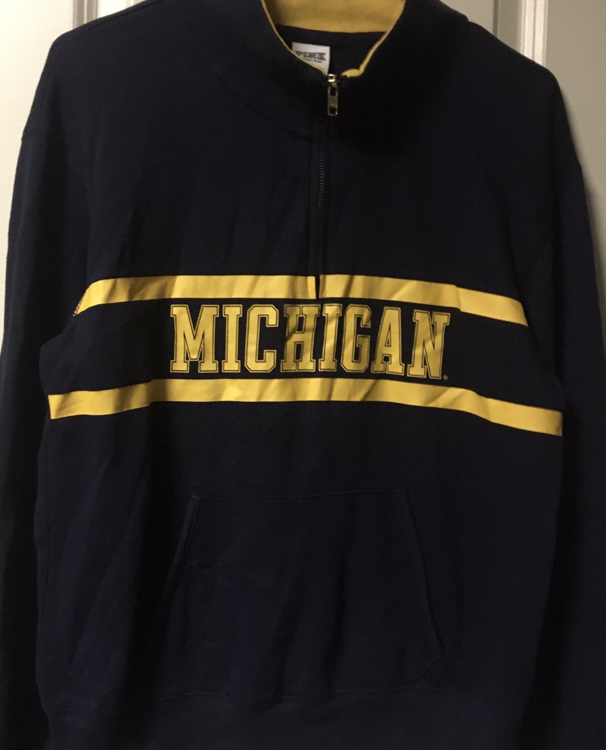Victoria's Secret Victoria Secret PINK Women’s Sweatshirt Small Michigan Size S / US 4 / IT 40 - 5 Thumbnail