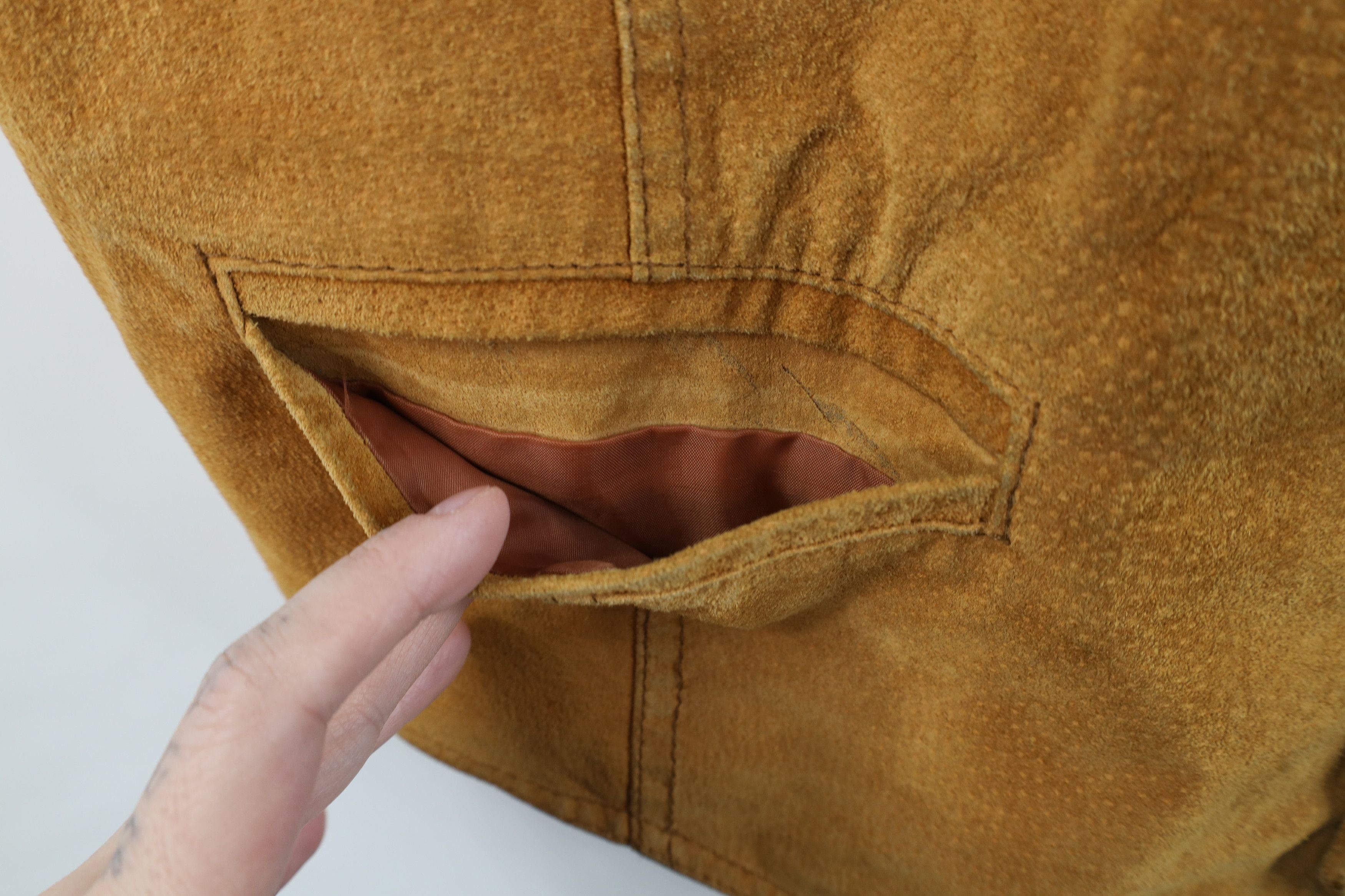 Vintage Vintage 90s Streetwear Western Suede Leather Vest Jacket Size US XL / EU 56 / 4 - 7 Thumbnail