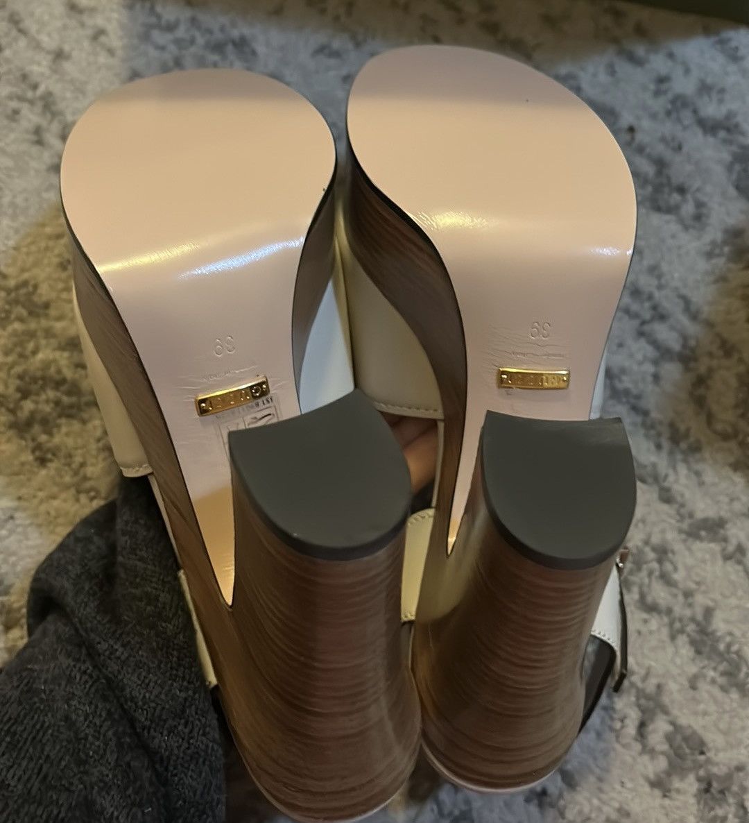 Gucci Gucci Interlocking G 110mm Leather High Heels Sandals White Size US 9 / IT 39 - 6 Thumbnail