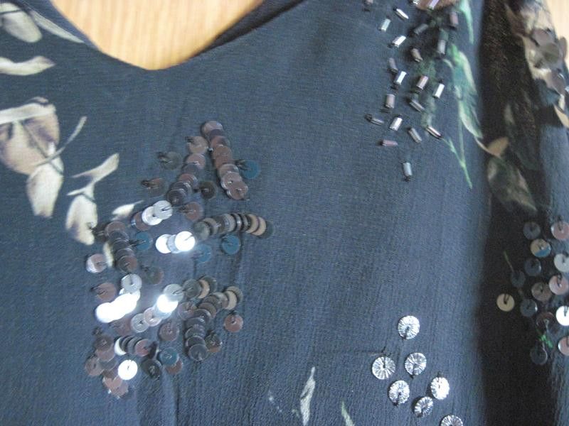 River Island Asymmetric Beaded sequin camisole US sz 4 brand River Island Size S / US 4 / IT 40 - 2 Thumbnail