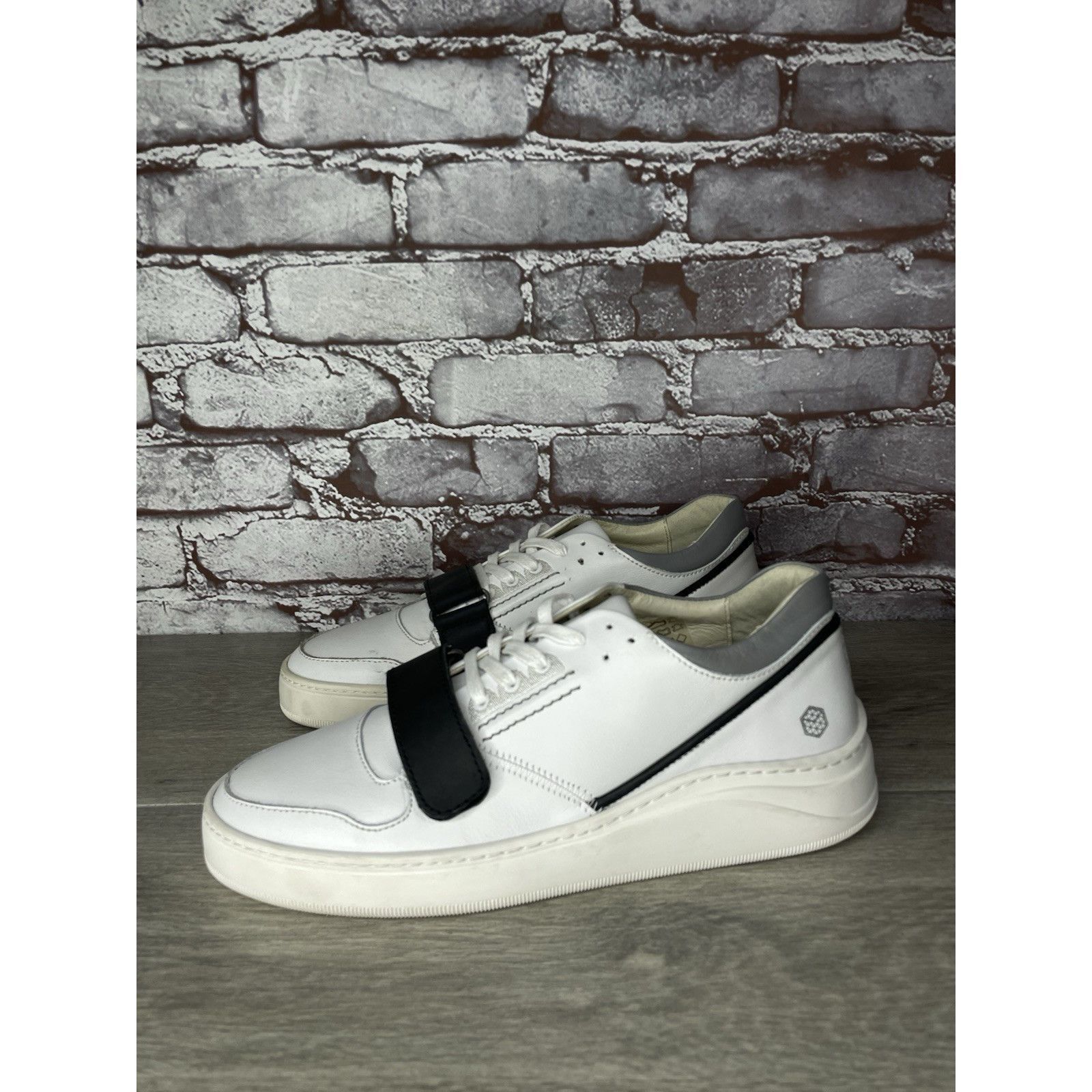 ALBA Gamma 4 True Alma Mater White Leather Strap Lace Up Shoes Me Size US 7 / EU 40 - 3 Thumbnail