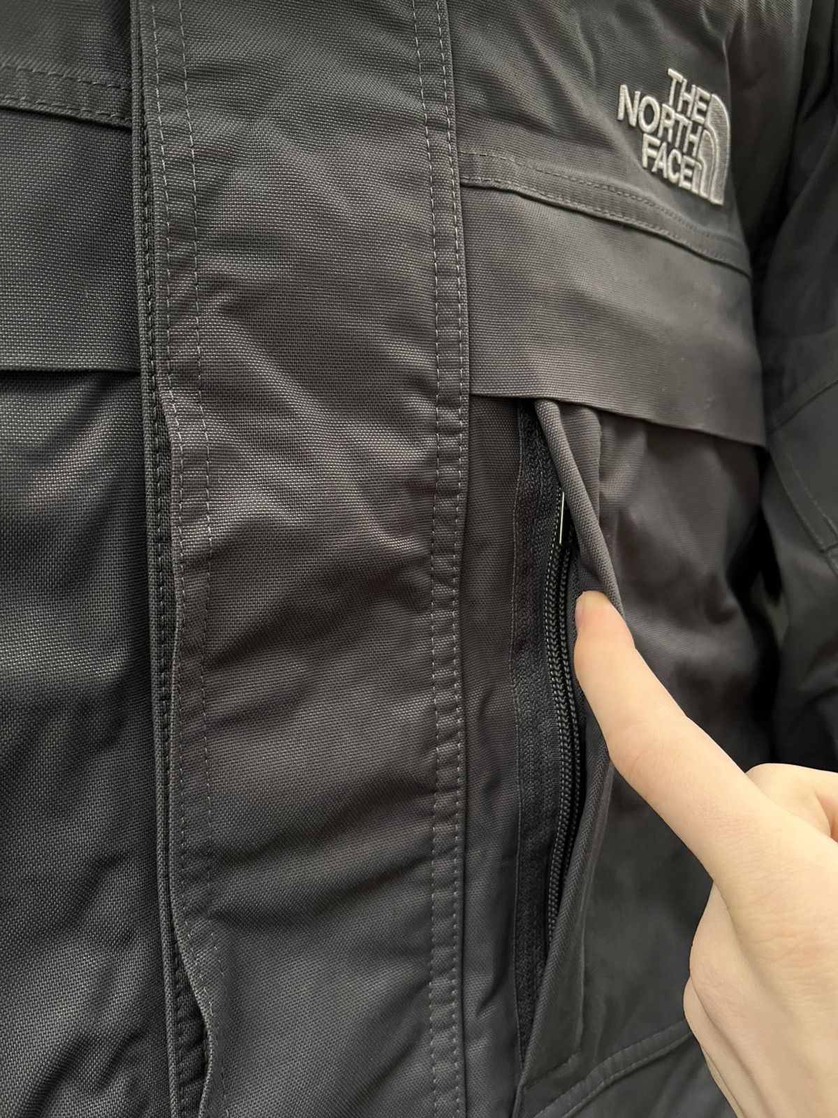 The North Face The North Face HyVent McMurdo Down Puffer Jacket Hooded Gorp Size US M / EU 48-50 / 2 - 19 Thumbnail