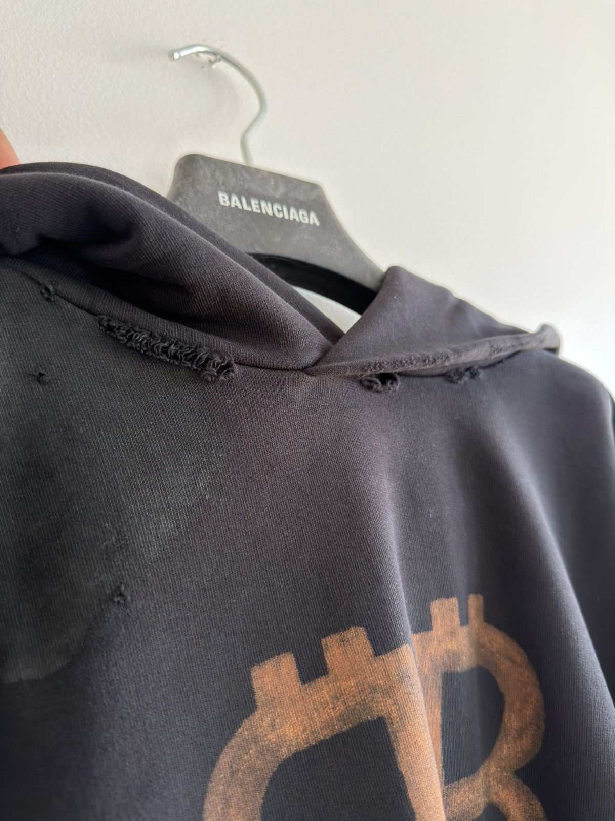 Balenciaga *RARE* BALENCIAGA DEMNA DISTRESSED BITCOIN HOODIE XXL BOXY Size US XXL / EU 58 / 5 - 6 Thumbnail