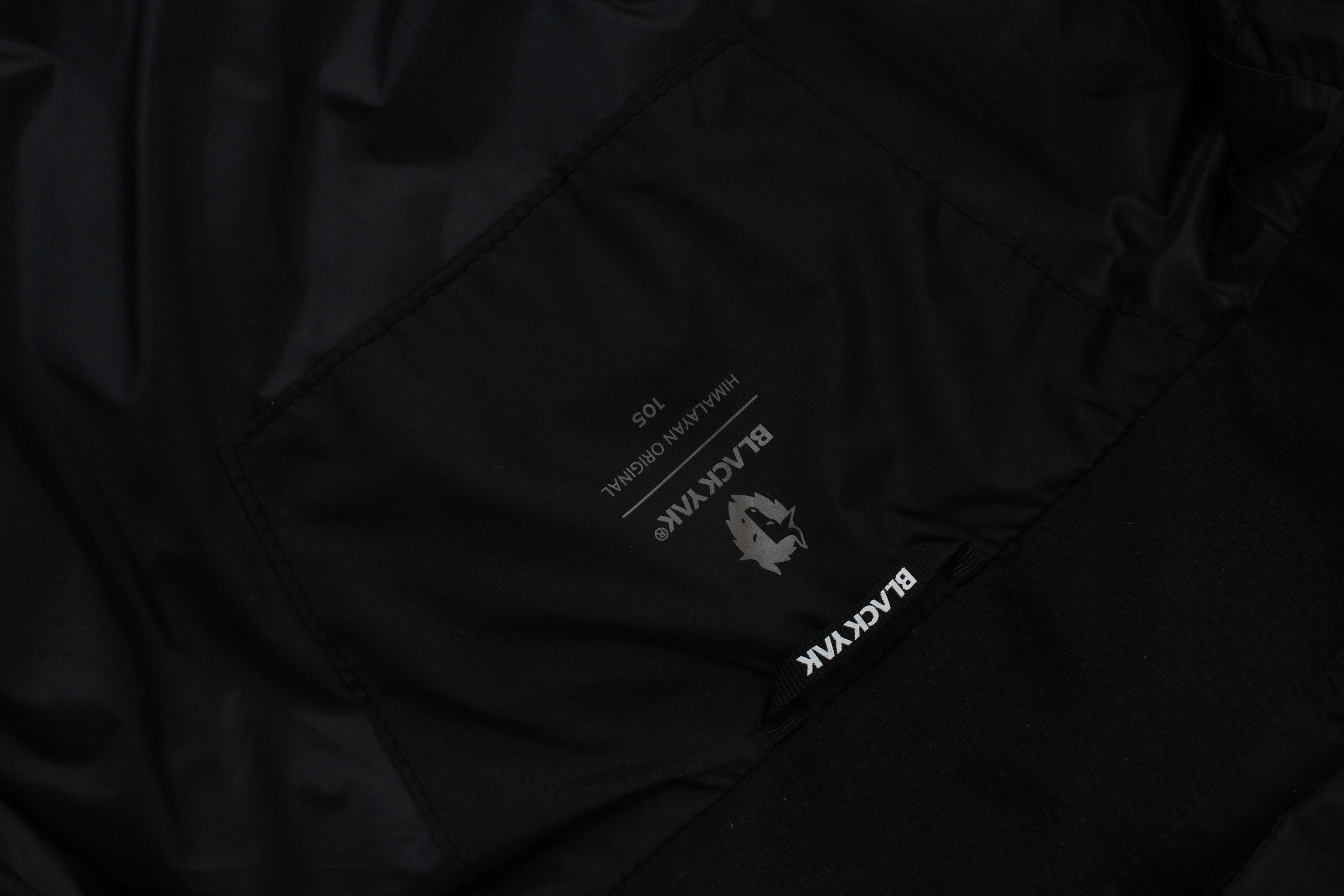 BLACKYAK Black Yak Zero Spot Wave Puffer Down Jacket Hooded Black M Size US M / EU 48-50 / 2 - 11 Thumbnail