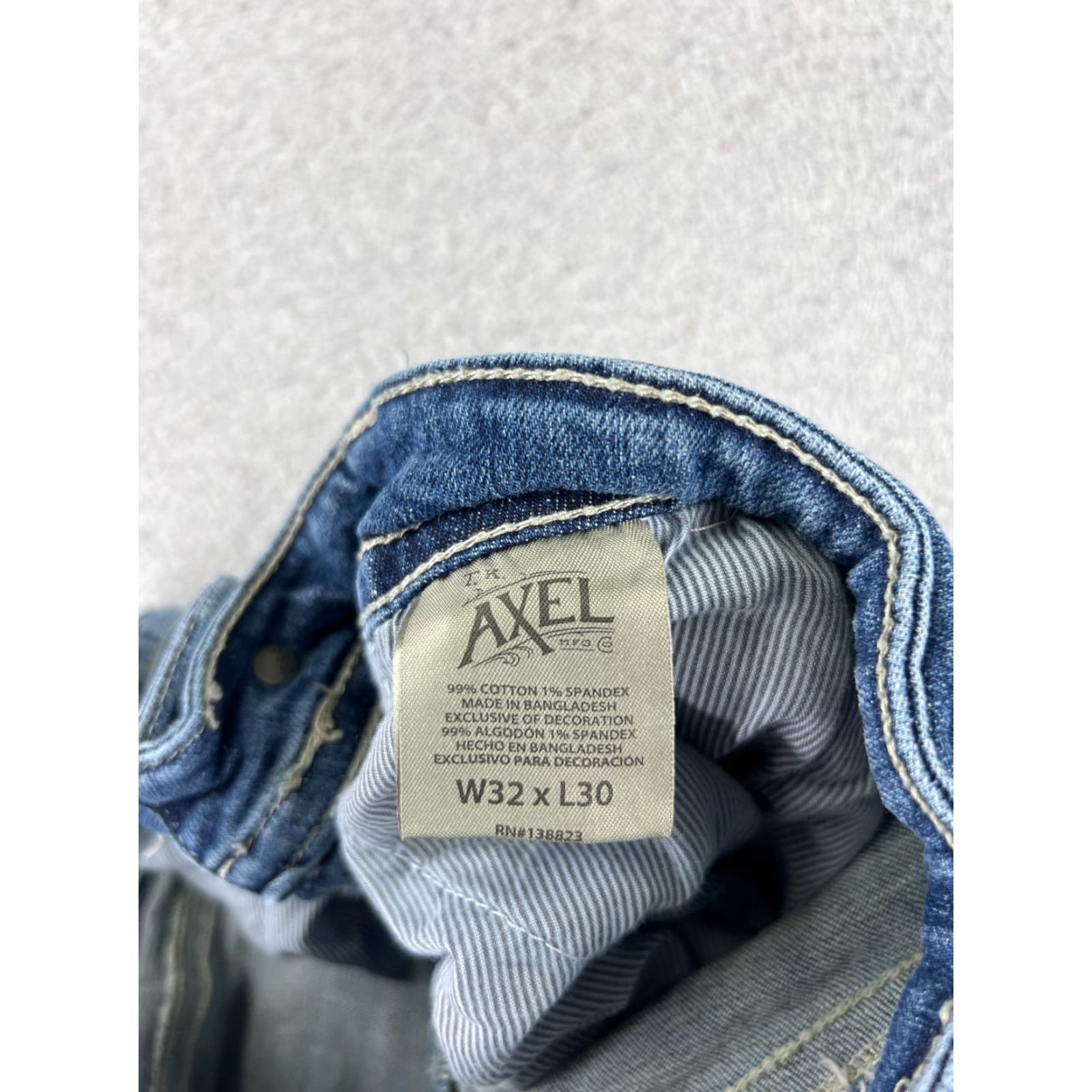 Vintage TK Axel Jeans Men 36 Blue Denim Cotton Blend Embroidered 5-Pocket Design Straight Relaxed 36x32 Size US 36 / EU 52 - 7 Thumbnail