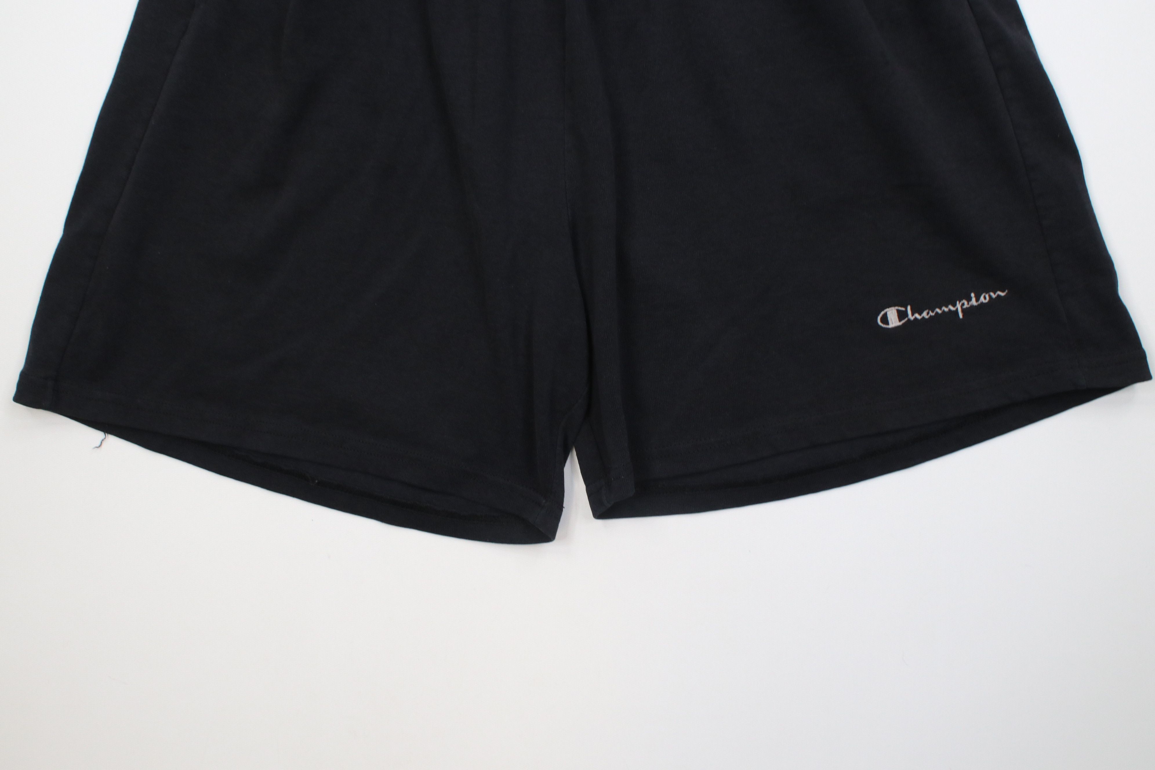 Champion Vintag 90s Champion Above Knee Heavyweight Shorts Black Size US 38 / EU 54 - 4 Thumbnail