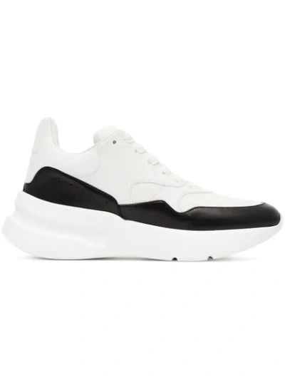 Alexander McQueen o1y0225 Low-Top Sneakers in Black & White Size US 6 / IT 36 - 1 Thumbnail