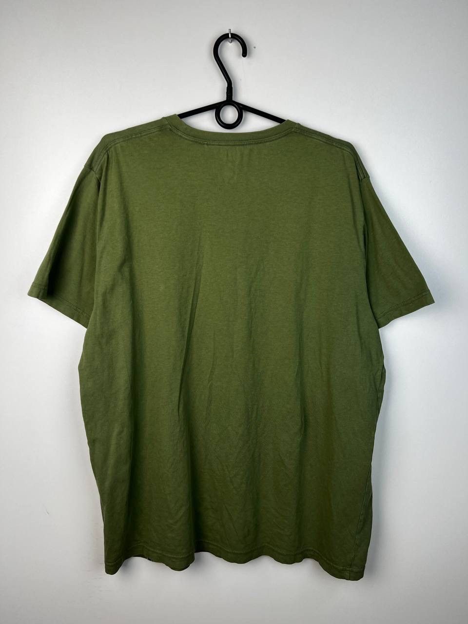 Uniqlo Kakashi Uniqlo anime t-shirts size XL Size US XL / EU 56 / 4 - 2 Thumbnail