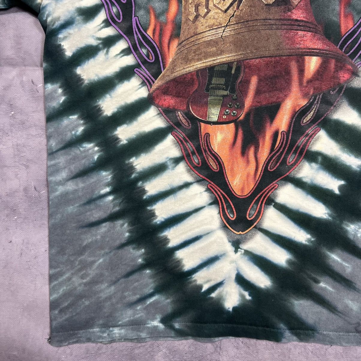 AC/DC Rare! Ac/Dc Liquid Blue Hells Bells Overprint Tee 00s Vtg Size US L / EU 52-54 / 3 - 15 Thumbnail